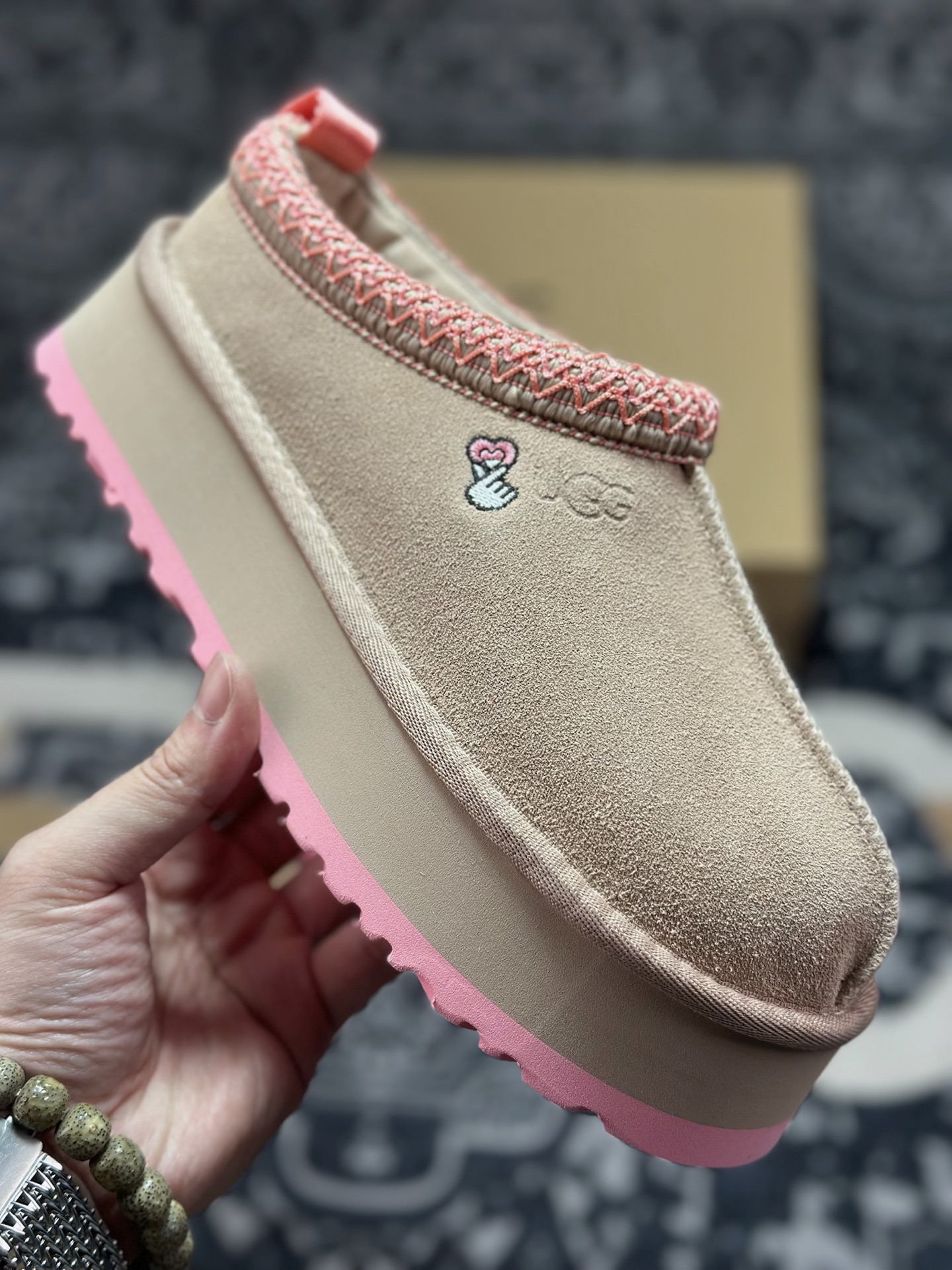 B2260 原装级别 UGG 女款雪地靴 1122553 十年品牌制鞋代工厂生产线出品