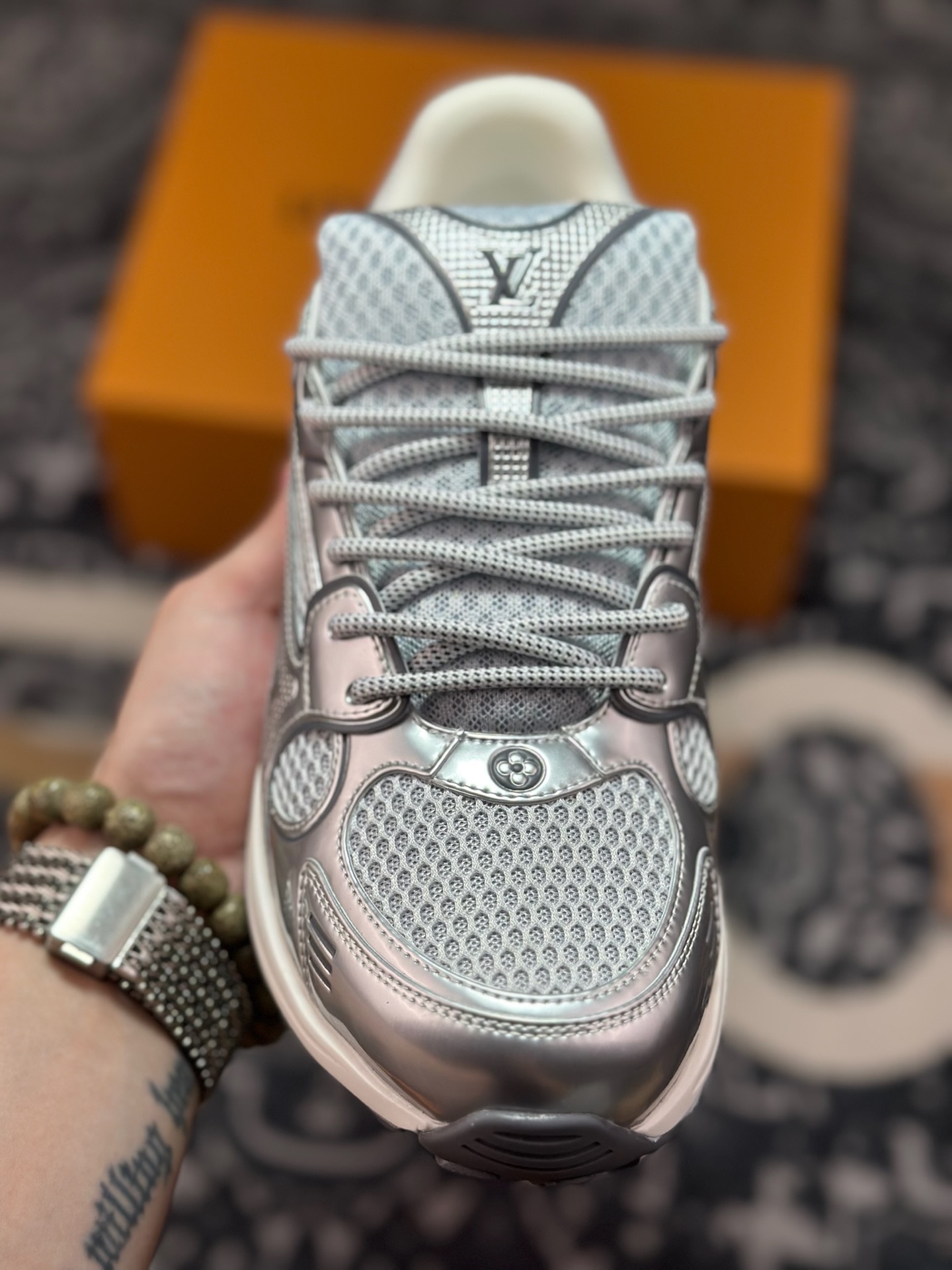 D1480 Olympia系列 情侣款 银角大王 休闲 运动鞋 跑鞋 本款 LV Olympia 运动鞋