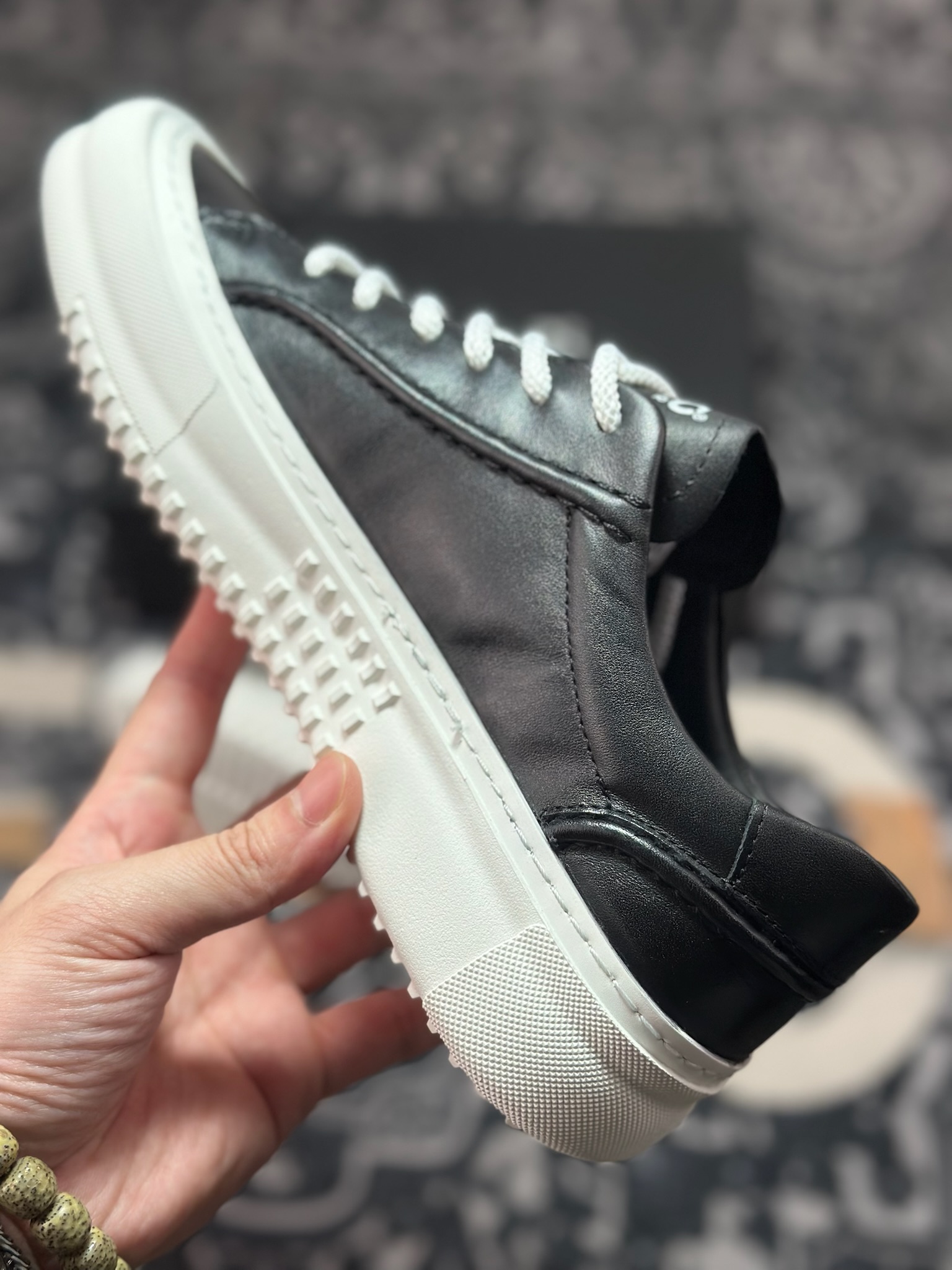 B6300 原装级别 ECCO爱步男士休闲小白鞋 简单耐看清爽版型 百搭休闲板鞋