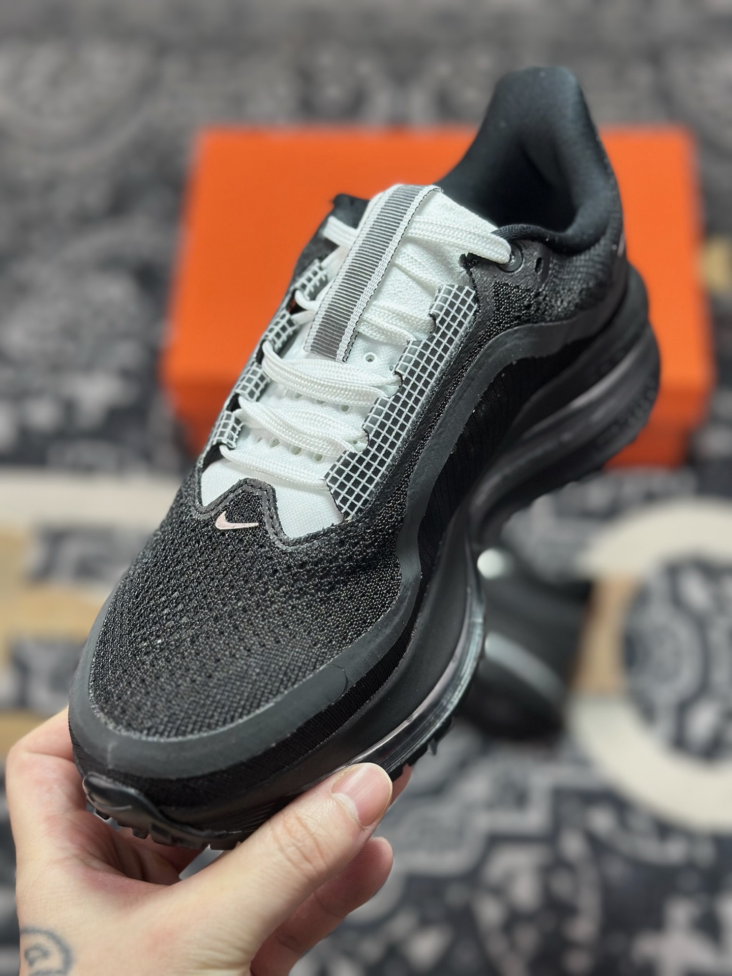 B1240 原装级别 NIKE PEGASUS PREMIUM耐克飞马公路跑步鞋 IH4369-001