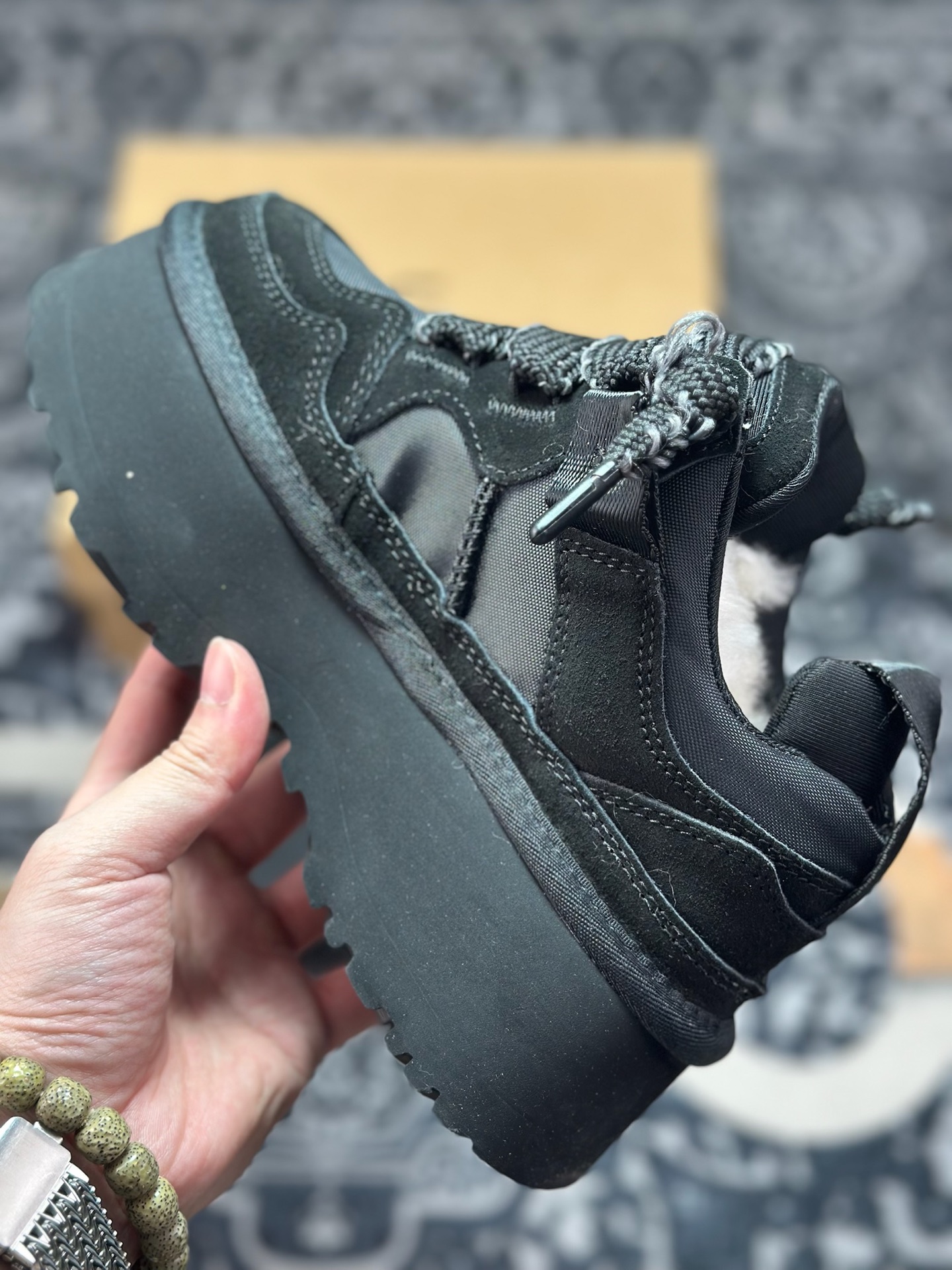 C2350 UGG Lowmel 梅尔 粗跟厚底 中性雪地靴 面包鞋 1541-CHE