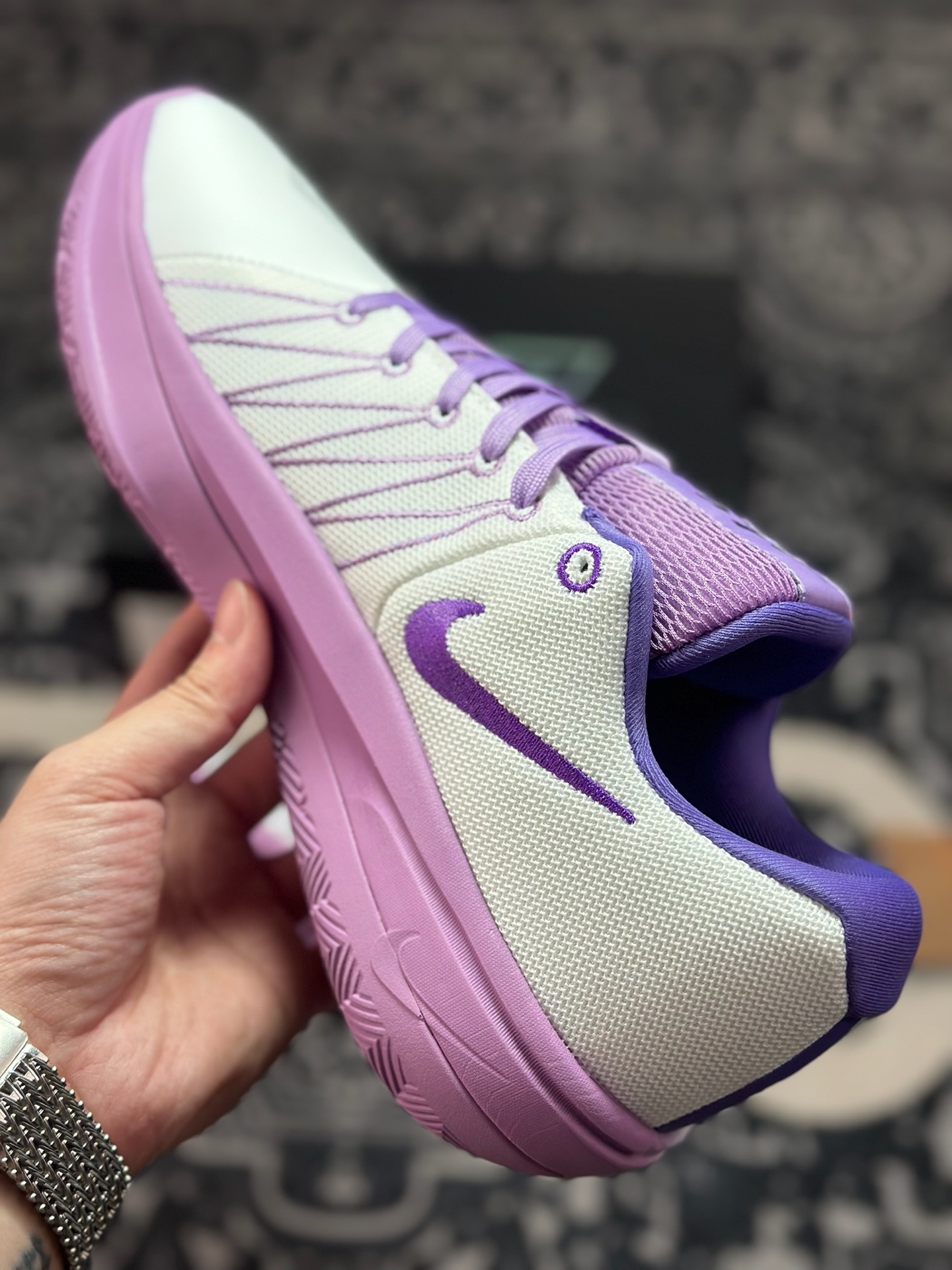 B0240 原装级别Nike Air Zoom G.T. 4 EP篮球鞋 BS2293-902