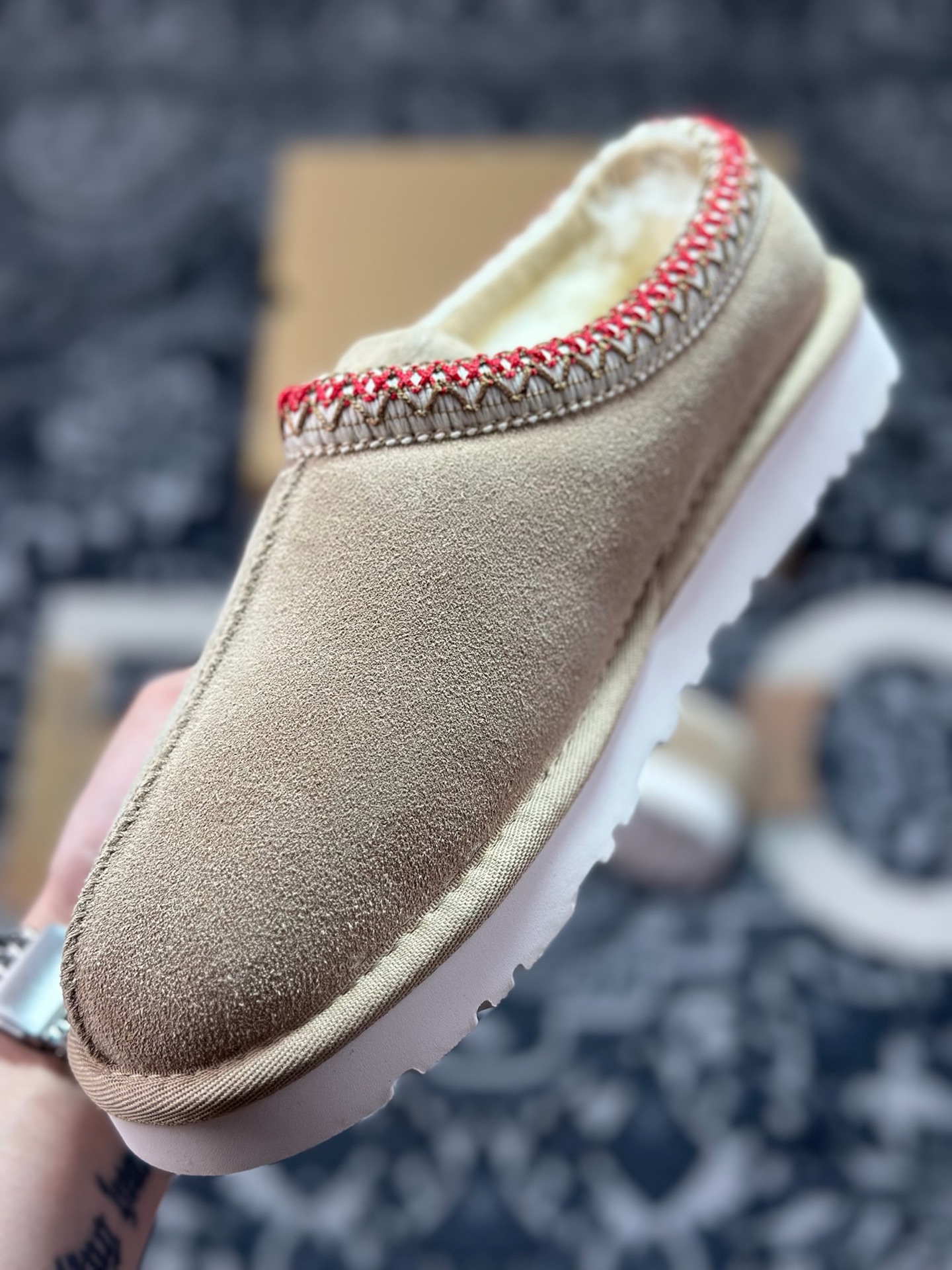 A9230 原装级别 UGG Tazz 冬季女士薄底款民族风雪地靴 沙色5955-SAND