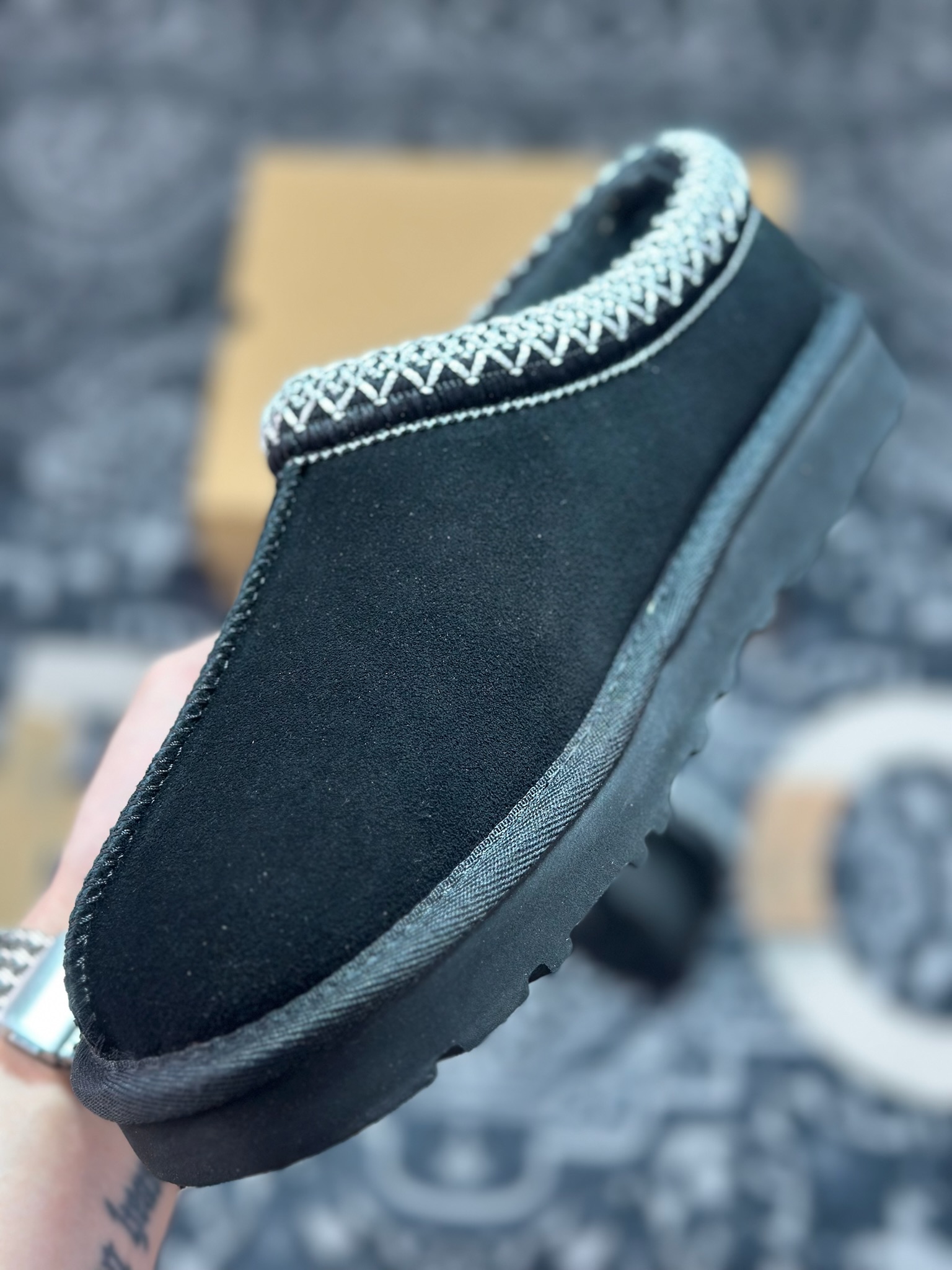 A9230 原装级别 UGG Tazz 冬季女士薄底款民族风雪地靴 黑色5955-BLK