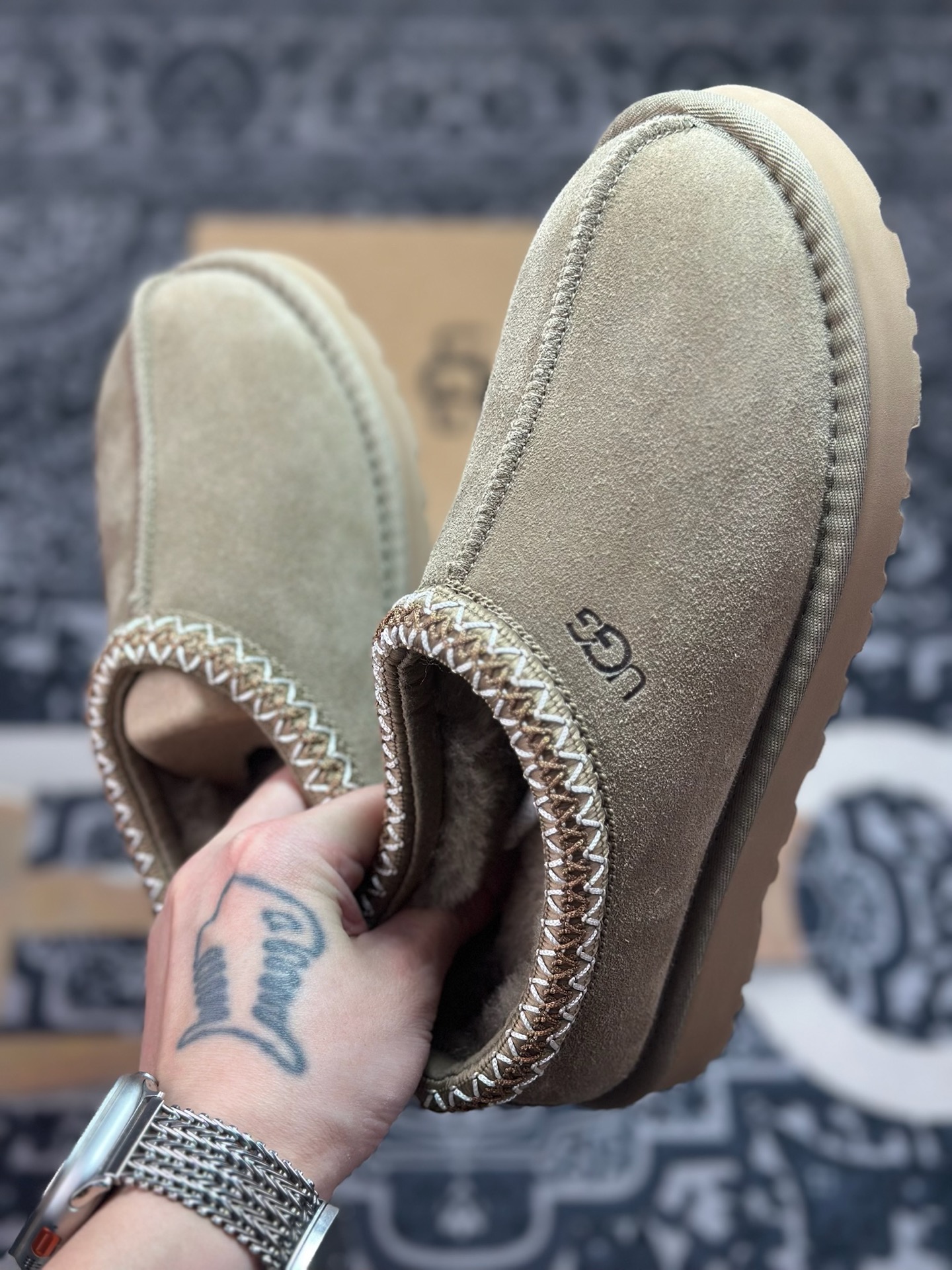 A9230 原装级别 UGG Tazz 冬季女士薄底款民族风雪地靴 棕色5955-ALP