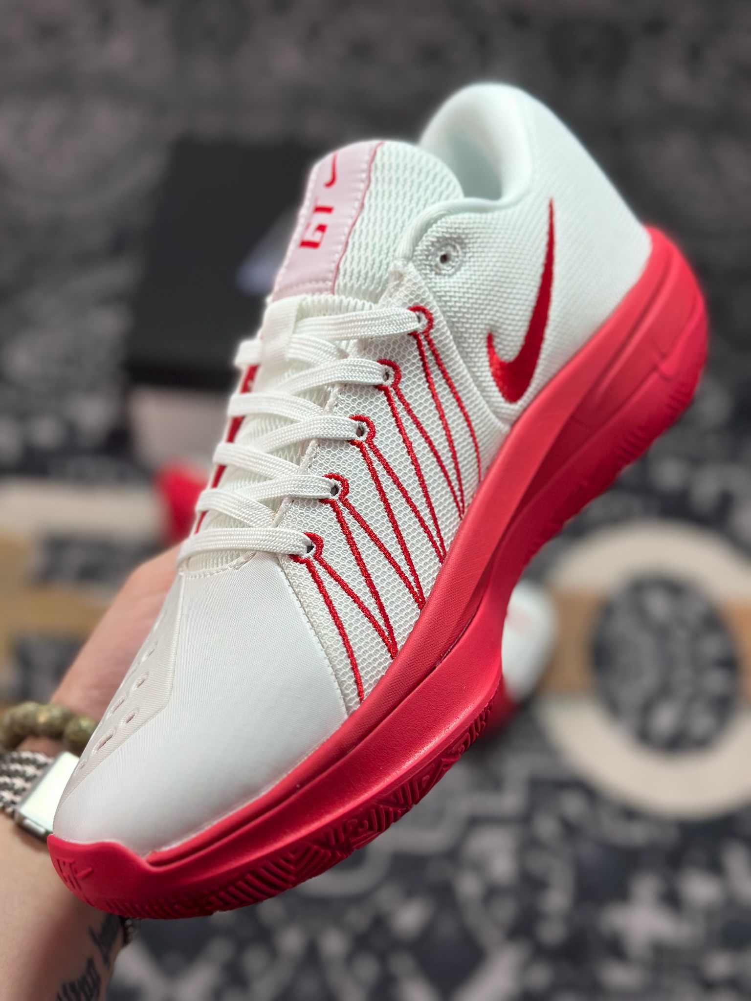 B0240 原装级别Nike Air Zoom G.T. 4 EP篮球鞋 BS2293-911