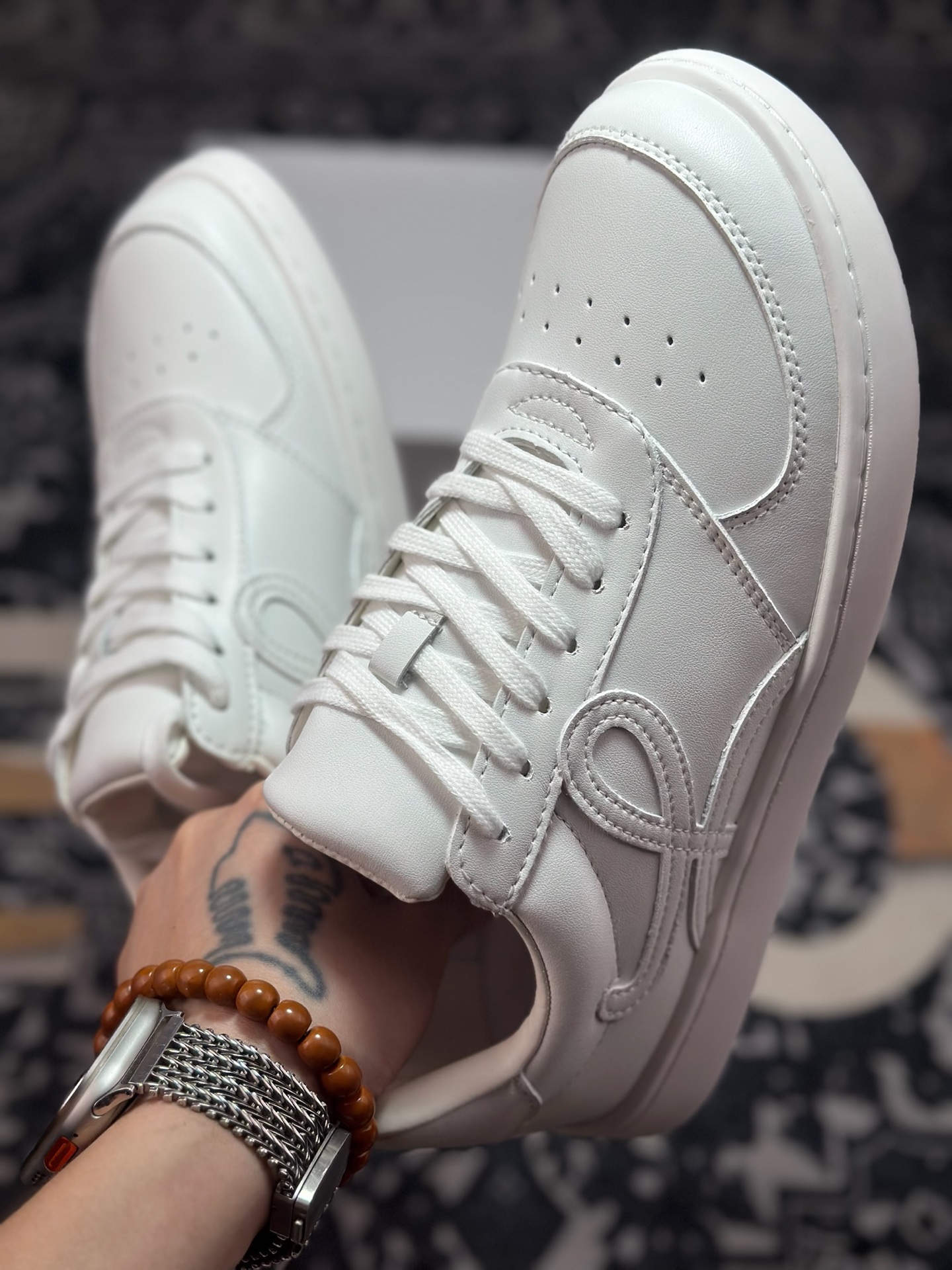 A8210 原厂级别 LOEWE罗意威 Jambo 牛皮革 圆头系带 低帮 板鞋 M816282XBN-2100-Chinese UA Cheap High Quatity Brand Clothes Bags handbags Sneakers wholesale wholesaler seller from China Factory suppliers Fashion Clothing Shoes best Quality Beautiful Price A8210 原厂级别 LOEWE罗意威 Jambo 牛皮革 圆头系带 低帮 板鞋 M816282XBN-2100