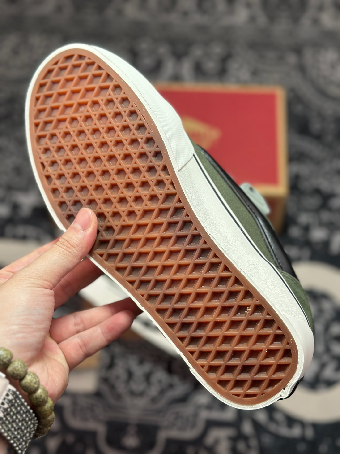 真标 Vans Knu Skool DR 闪电橄榄绿 “DR新系列面包鞋