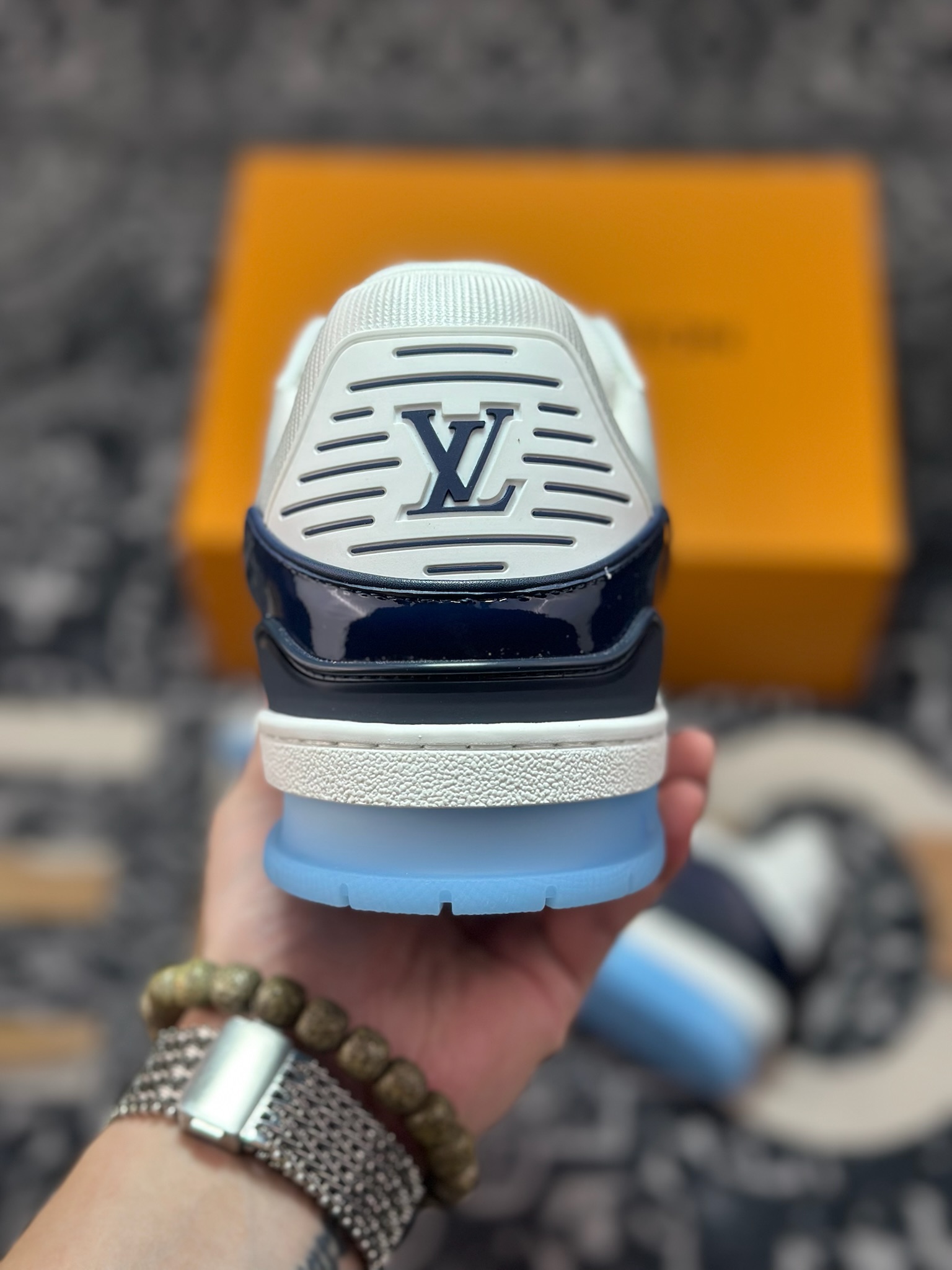 D6550 优选 原装级别 Louis Vuitton 路易威登 LV Trainer 低帮休闲板鞋-Chinese UA Cheap High Quatity Brand Clothes Bags handbags Sneakers wholesale wholesaler seller from China Factory suppliers Fashion Clothing Shoes best Quality Beautiful Price D6550 优选 原装级别 Louis Vuitton 路易威登 LV Trainer 低帮休闲板鞋