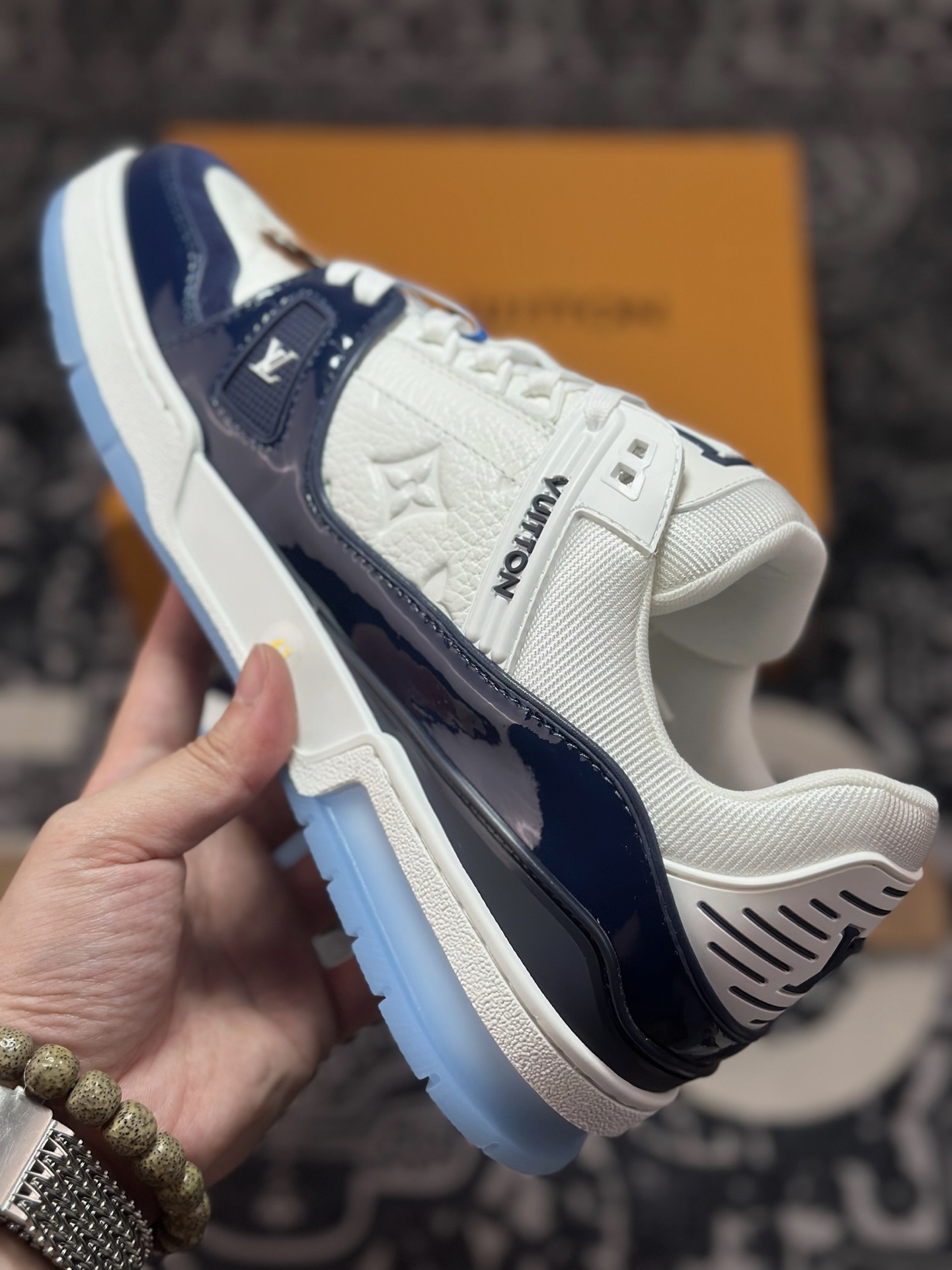 D6550 优选 原装级别 Louis Vuitton 路易威登 LV Trainer 低帮休闲板鞋-Chinese UA Cheap High Quatity Brand Clothes Bags handbags Sneakers wholesale wholesaler seller from China Factory suppliers Fashion Clothing Shoes best Quality Beautiful Price D6550 优选 原装级别 Louis Vuitton 路易威登 LV Trainer 低帮休闲板鞋