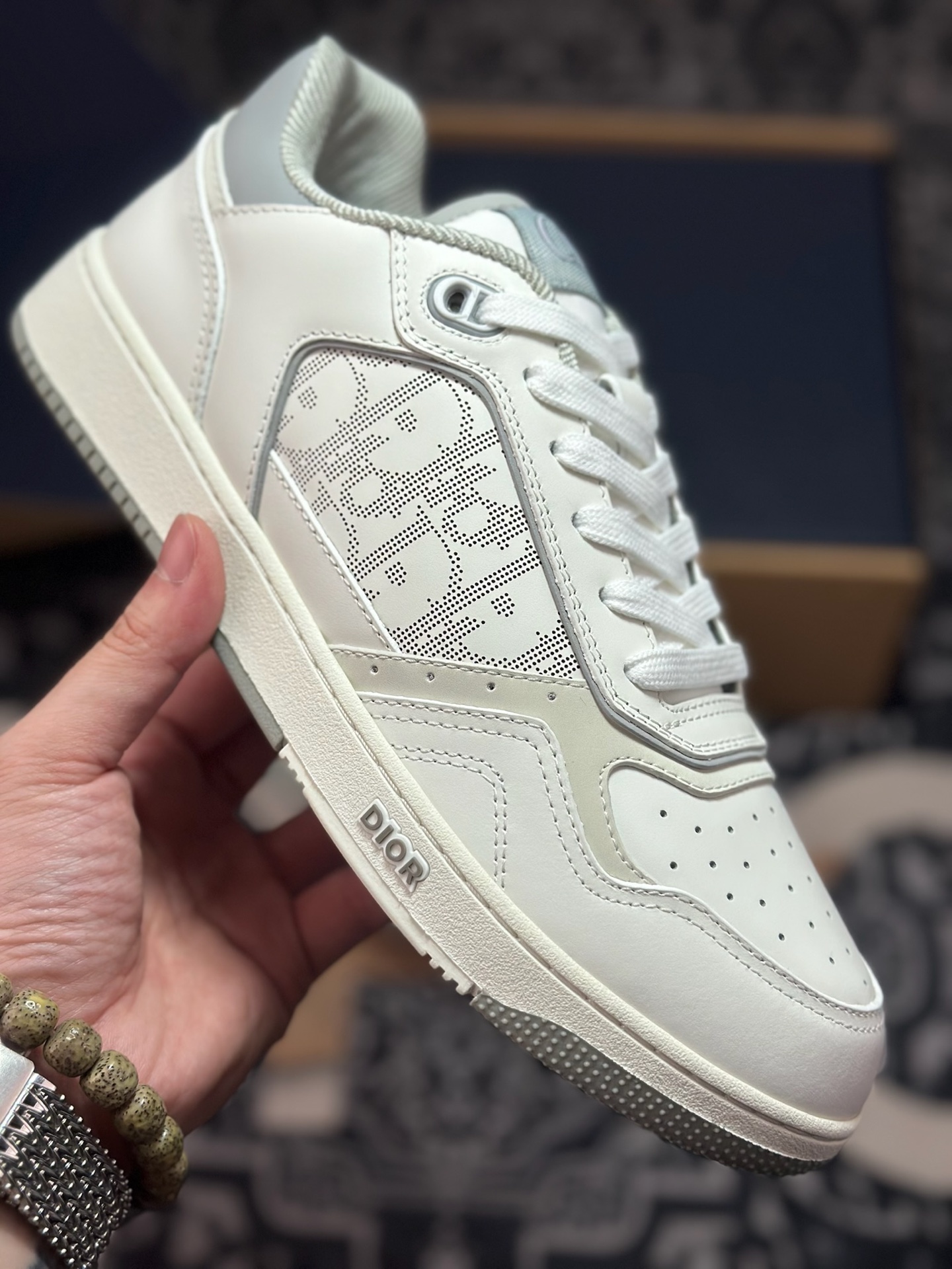 D0450 优选 原装级别 Dior 迪奥 B27低帮休闲板鞋-Chinese UA Cheap High Quatity Brand Clothes Bags handbags Sneakers wholesale wholesaler seller from China Factory suppliers Fashion Clothing Shoes best Quality Beautiful Price D0450 优选 原装级别 Dior 迪奥 B27低帮休闲板鞋