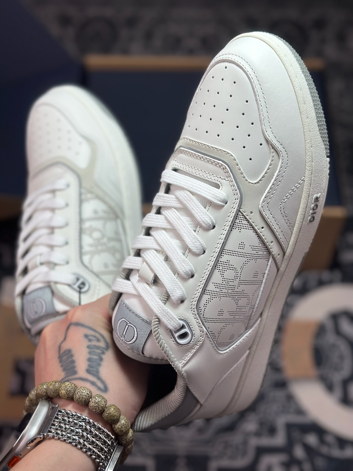 D0450 优选 原装级别 Dior 迪奥 B27低帮休闲板鞋-Chinese UA Cheap High Quatity Brand Clothes Bags handbags Sneakers wholesale wholesaler seller from China Factory suppliers Fashion Clothing Shoes best Quality Beautiful Price D0450 优选 原装级别 Dior 迪奥 B27低帮休闲板鞋