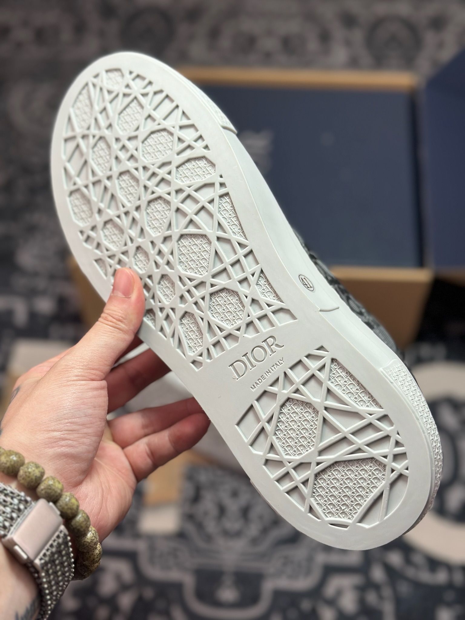 D3480 优选 原装级别 Dior 迪奥 B33 低帮休闲运动鞋-Chinese UA Cheap High Quatity Brand Clothes Bags handbags Sneakers wholesale wholesaler seller from China Factory suppliers Fashion Clothing Shoes best Quality Beautiful Price D3480 优选 原装级别 Dior 迪奥 B33 低帮休闲运动鞋