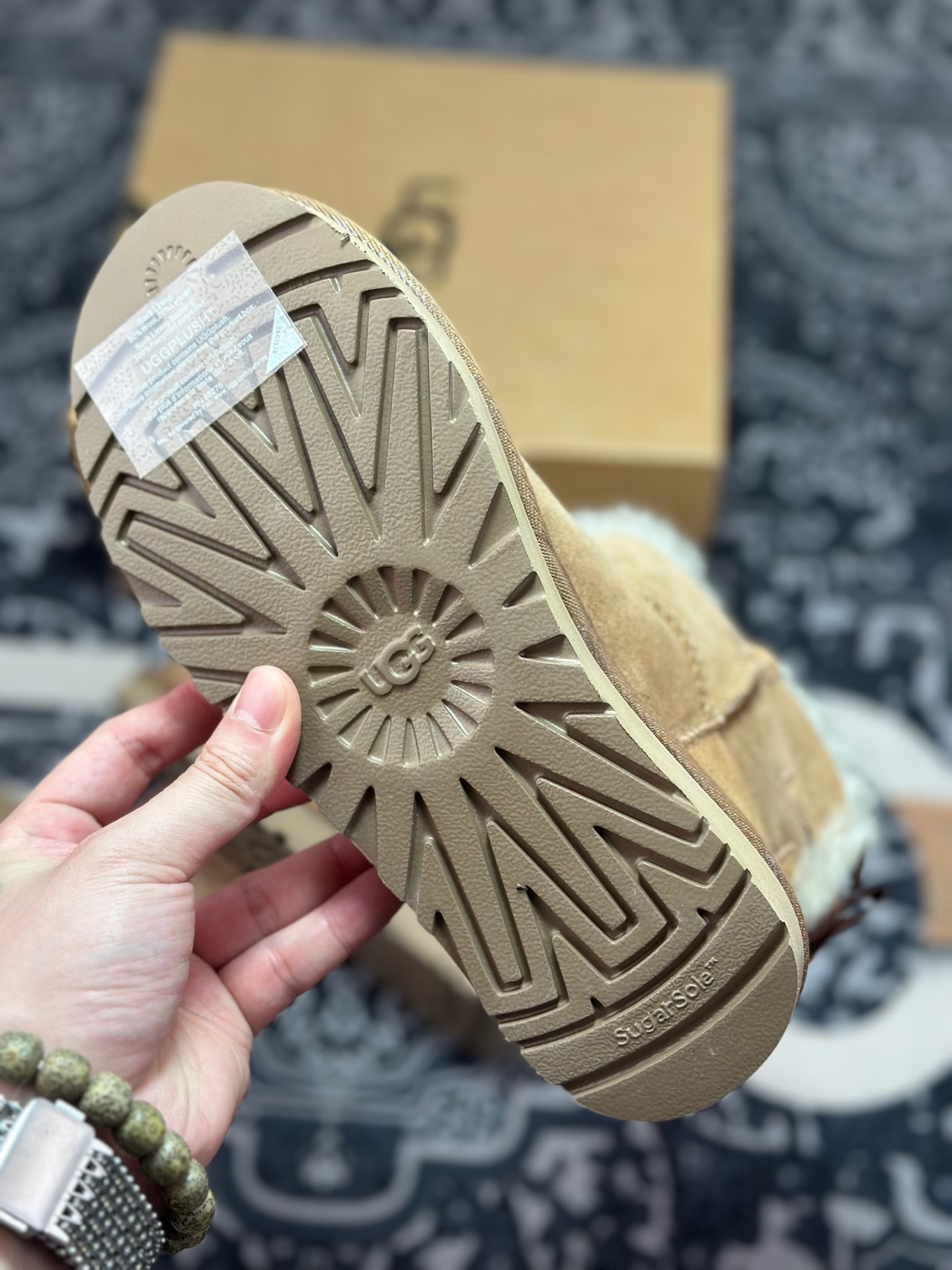 A9230 原装级别 UGG 1016501平底单丝带 栗色-Chinese UA Cheap High Quatity Brand Clothes Bags handbags Sneakers wholesale wholesaler seller from China Factory suppliers Fashion Clothing Shoes best Quality Beautiful Price A9230 原装级别 UGG 1016501平底单丝带 栗色