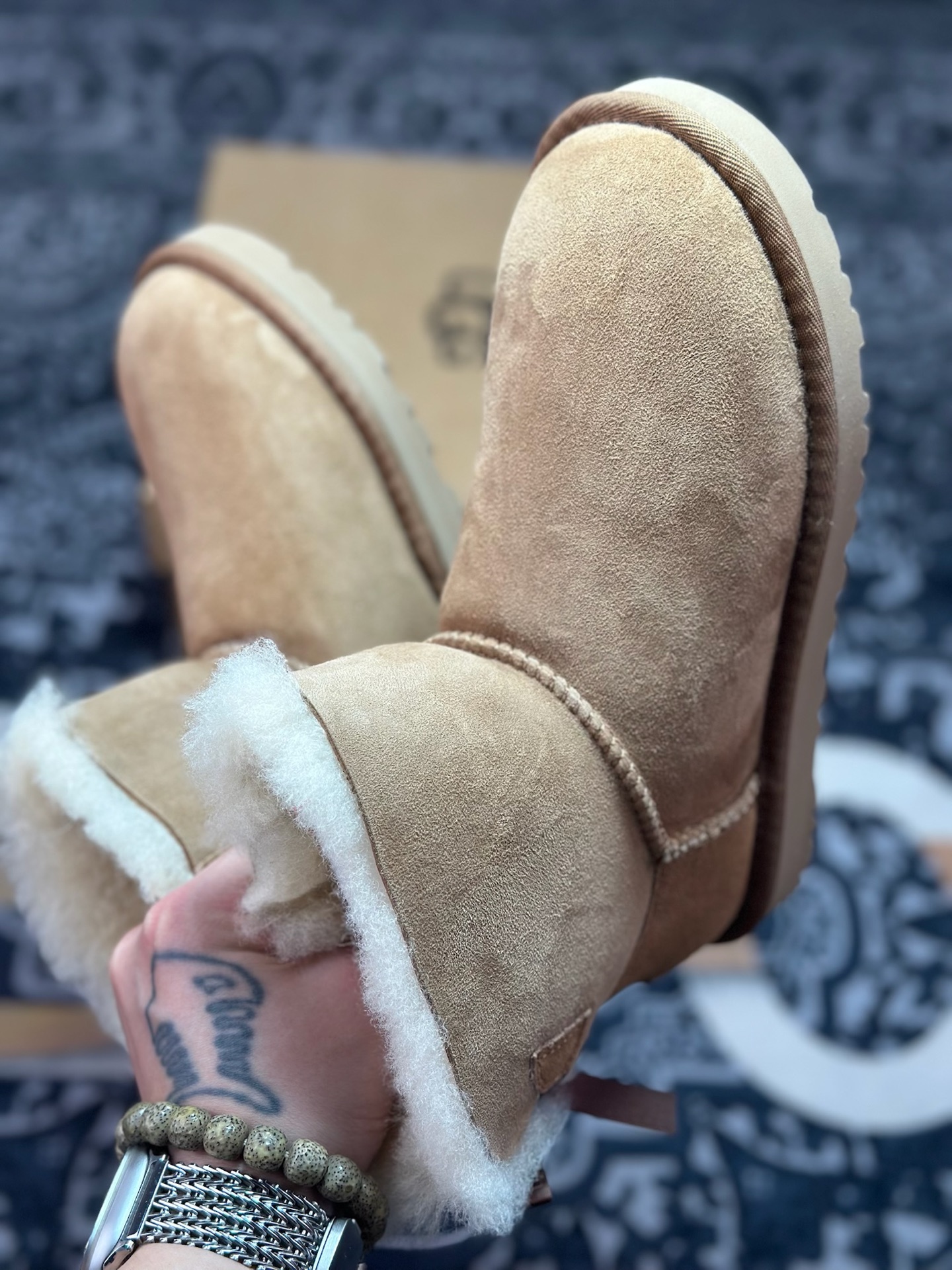 A9230 原装级别 UGG 1016501平底单丝带 栗色-Chinese UA Cheap High Quatity Brand Clothes Bags handbags Sneakers wholesale wholesaler seller from China Factory suppliers Fashion Clothing Shoes best Quality Beautiful Price A9230 原装级别 UGG 1016501平底单丝带 栗色