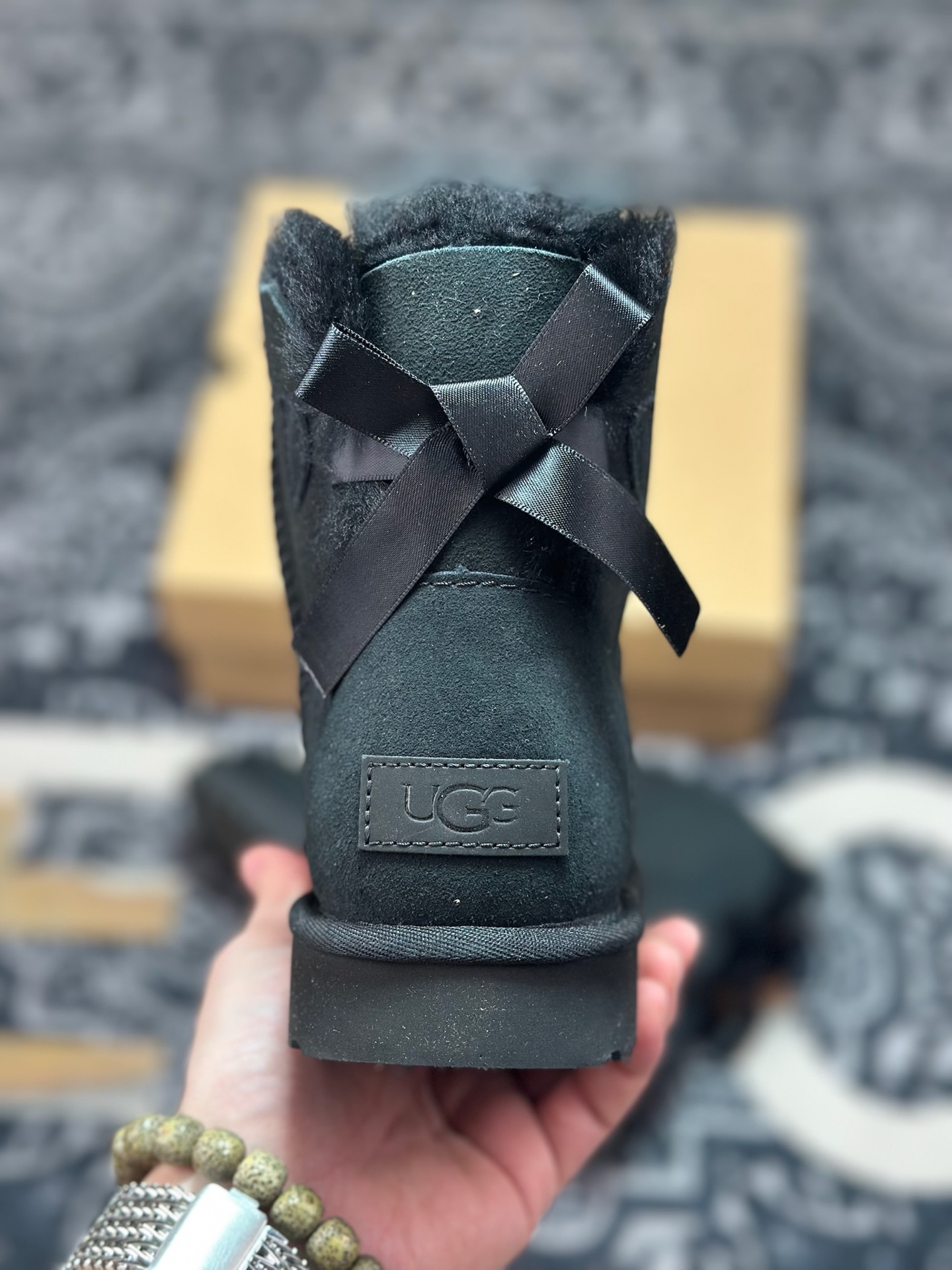 A9230 原装级别 UGG 1016501平底单丝带 黑色-Chinese UA Cheap High Quatity Brand Clothes Bags handbags Sneakers wholesale wholesaler seller from China Factory suppliers Fashion Clothing Shoes best Quality Beautiful Price A9230 原装级别 UGG 1016501平底单丝带 黑色