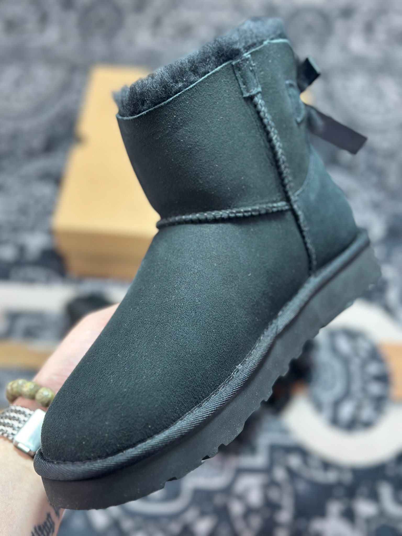 A9230 原装级别 UGG 1016501平底单丝带 黑色-Chinese UA Cheap High Quatity Brand Clothes Bags handbags Sneakers wholesale wholesaler seller from China Factory suppliers Fashion Clothing Shoes best Quality Beautiful Price A9230 原装级别 UGG 1016501平底单丝带 黑色