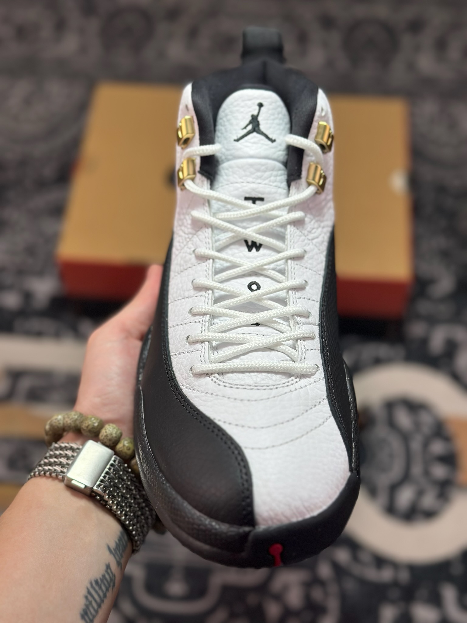 优选 原装级别 Air Jordan AJ12 Retro 白黑金扣 CT8013-117-莆田鞋,莆田鞋货源,高仿鞋,高仿鞋货源,安福档口,莆田高仿鞋,莆田鞋批发,高仿鞋批发,莆田高仿运动鞋,高仿运动鞋,莆田运动鞋 优选 原装级别 Air Jordan AJ12 Retro 白黑金扣 CT8013-117