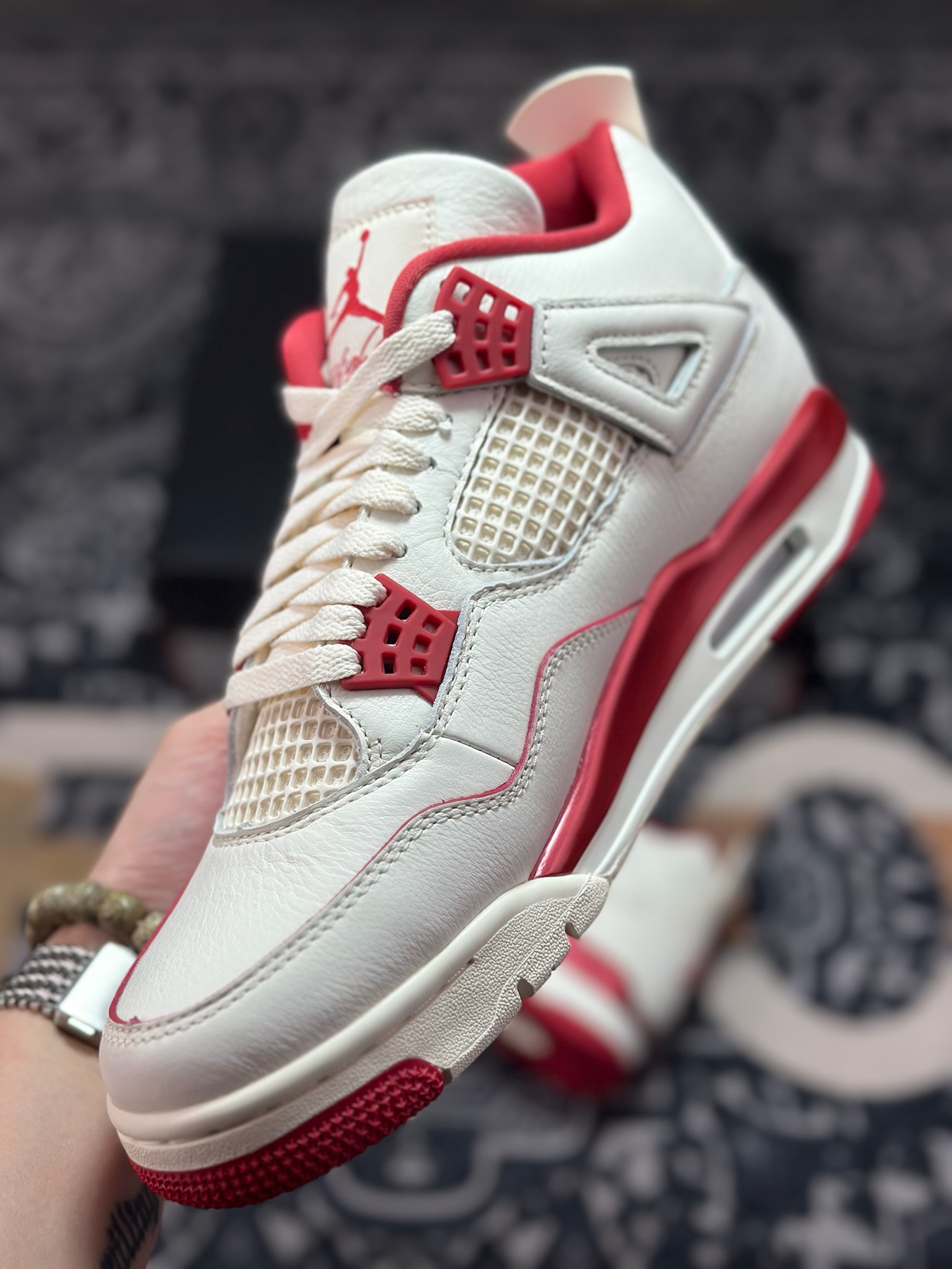 优选 原装级别 Jordan WMNS Air Jordan 4 RETR 米红 HV0823-108 优选 原装级别 Jordan WMNS Air Jordan 4 RETR 米红 HV0823-108