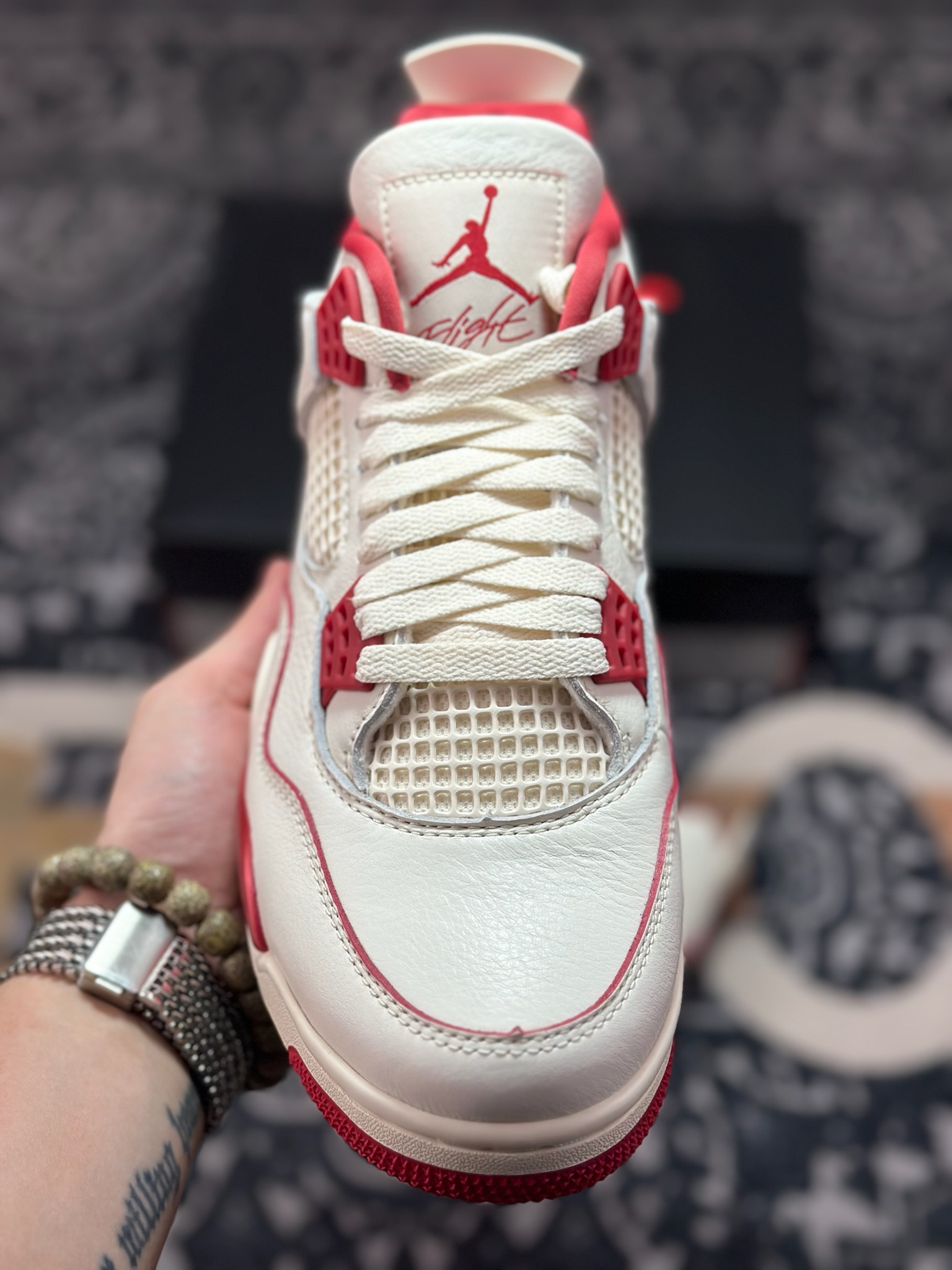 优选 原装级别 Jordan WMNS Air Jordan 4 RETR 米红 HV0823-108 优选 原装级别 Jordan WMNS Air Jordan 4 RETR 米红 HV0823-108