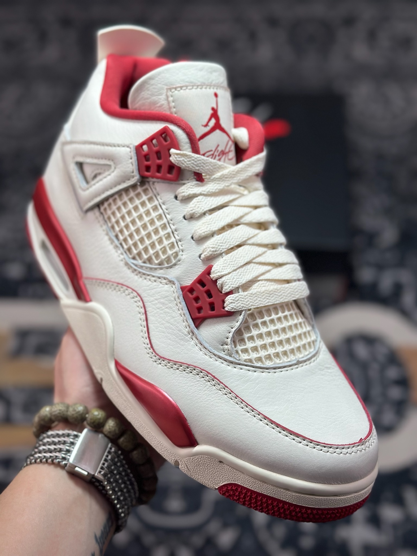 优选 原装级别 Jordan WMNS Air Jordan 4 RETR 米红 HV0823-108 优选 原装级别 Jordan WMNS Air Jordan 4 RETR 米红 HV0823-108