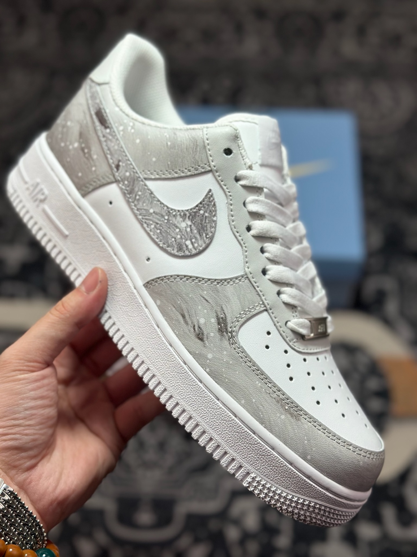 原装级别 Nike Air Force 1'07 Low 二次元主题 银河序 空军一号低帮休闲板鞋 ZH0316-131-莆田鞋,莆田鞋货源,高仿鞋,高仿鞋货源,安福档口,莆田高仿鞋,莆田鞋批发,高仿鞋批发,莆田高仿运动鞋,高仿运动鞋,莆田运动鞋 原装级别 Nike Air Force 1'07 Low 二次元主题 银河序 空军一号低帮休闲板鞋 ZH0316-131