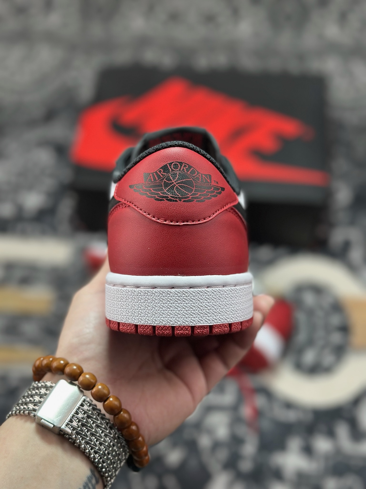 A8220 原装级别Air Jordan 1 Retro Low OG 黑红白 CZ0790-106
