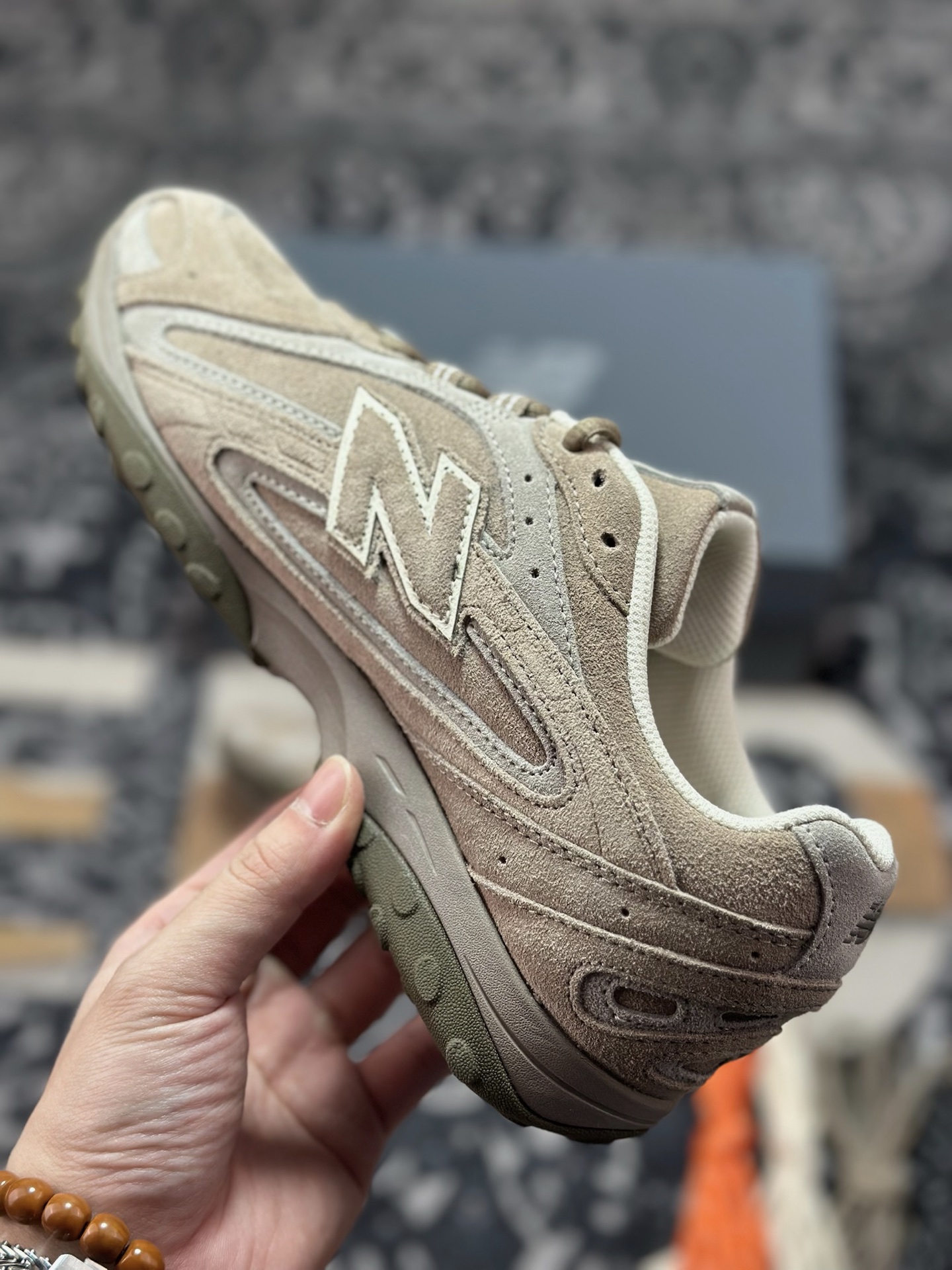 B2240 优选 原装级别 纯原版本 New Balance U204LMMA 复古休闲鞋 薄底鞋