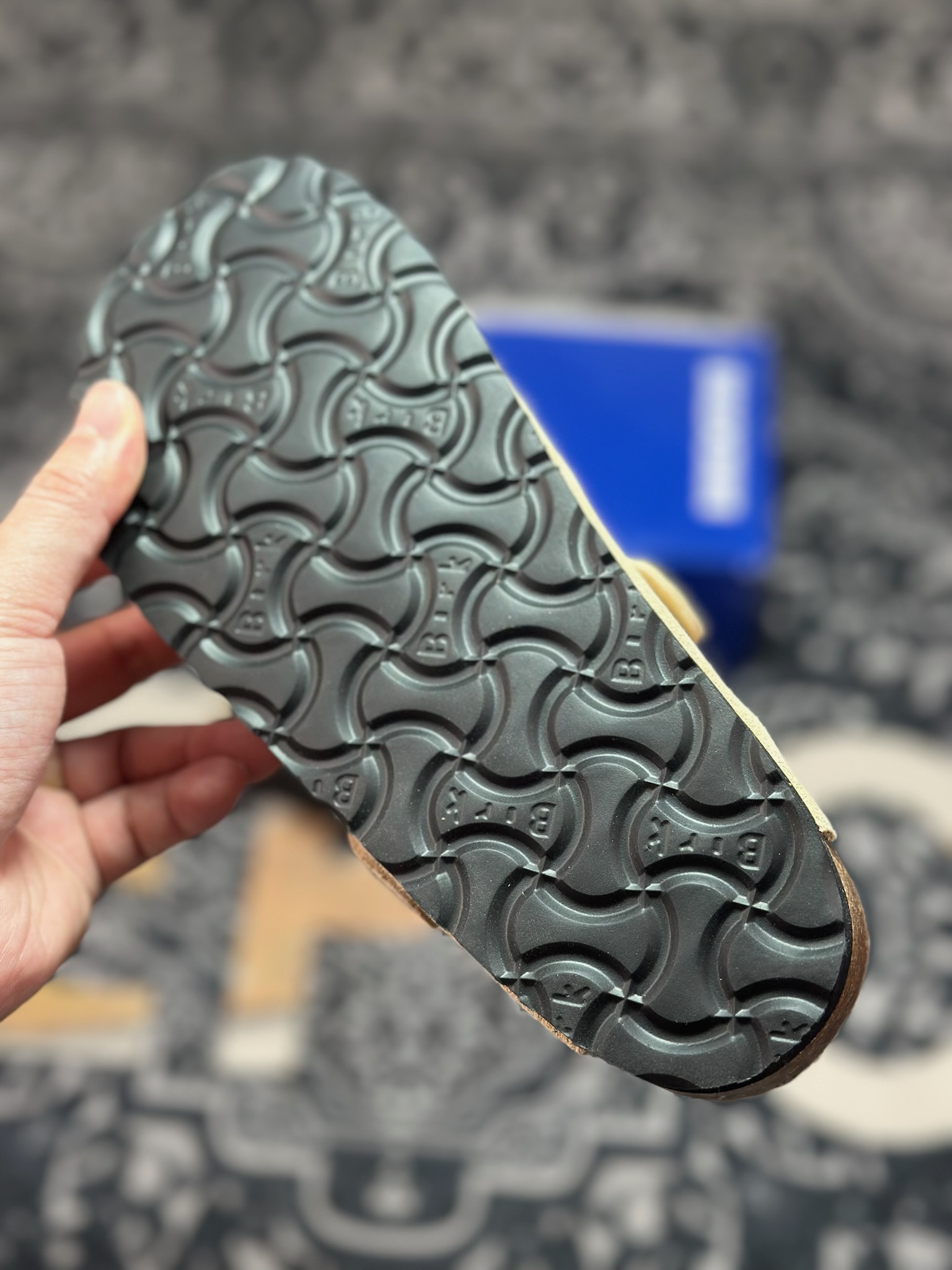 原装级别 勃肯 栗色加毛懒人拖鞋 博肯Birkenstock Birkenstock London Suede Leather 伦敦系列包头平底复古软木底休闲拖鞋