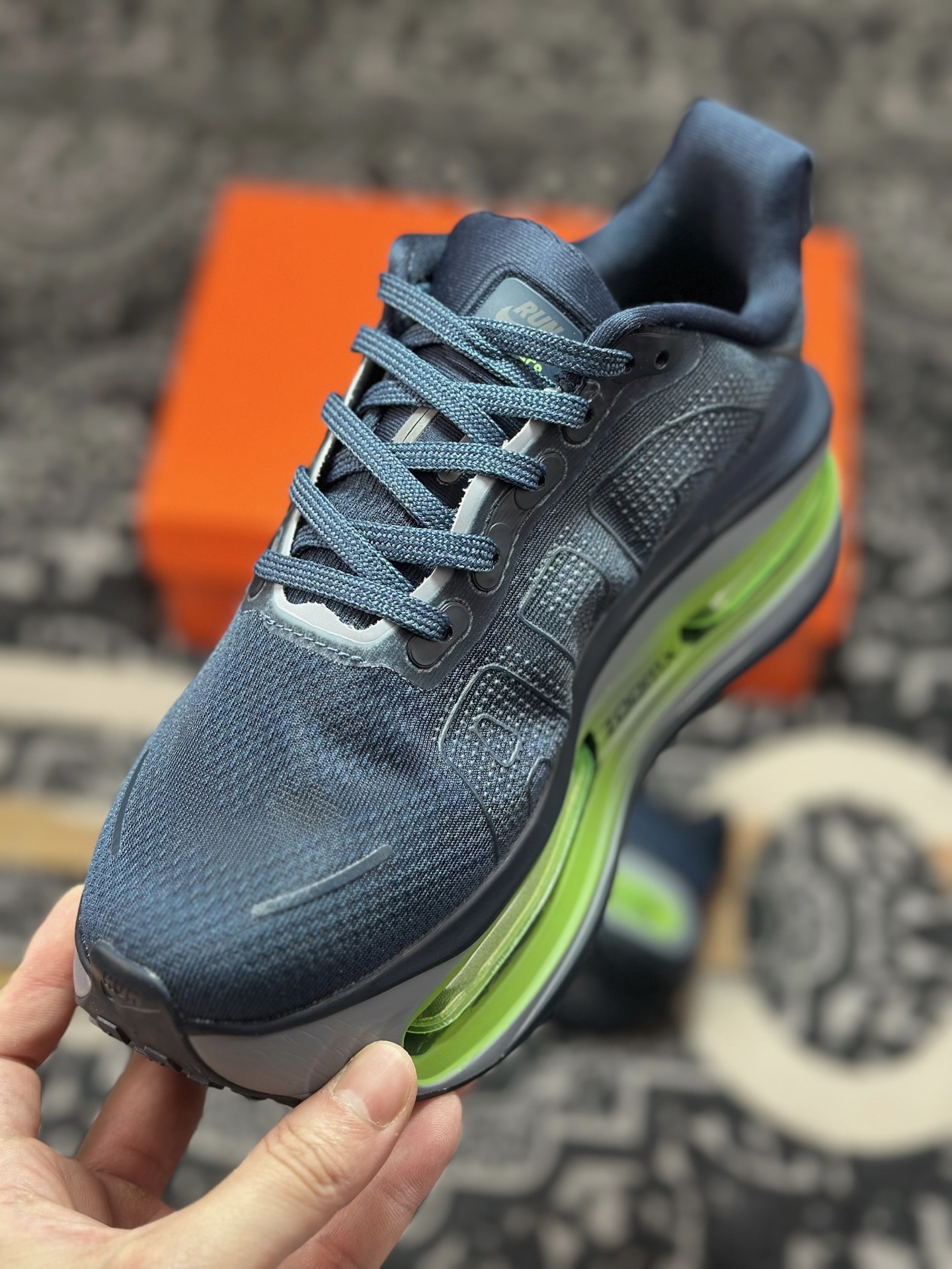 原装级别 Nike ZOOM PREMIUM 耐克 飞马 舒适减震防滑 低帮跑步鞋 FN8453-039