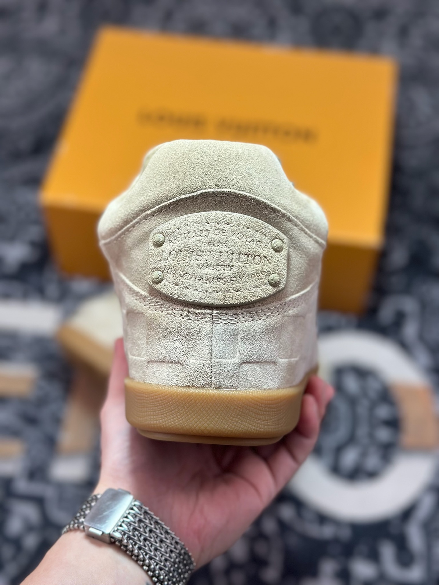 D9550 优选 原装级别 LVxNigo联款Yeti 菲董操刀的LVx nigo Yeti格子运动鞋