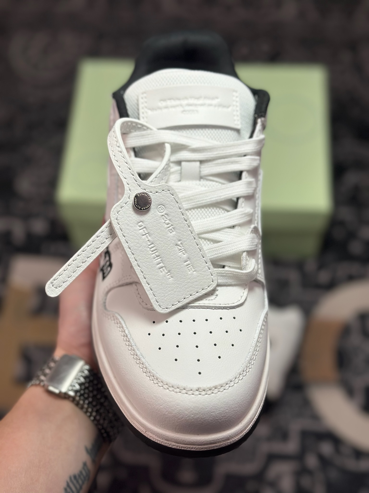 C2350 Off-White c/o Virgil Abloh Out Of Office Low-Leather Sneakers”OOO”系列低帮板鞋“皮革全白箭头”OMIA189F23LEA001