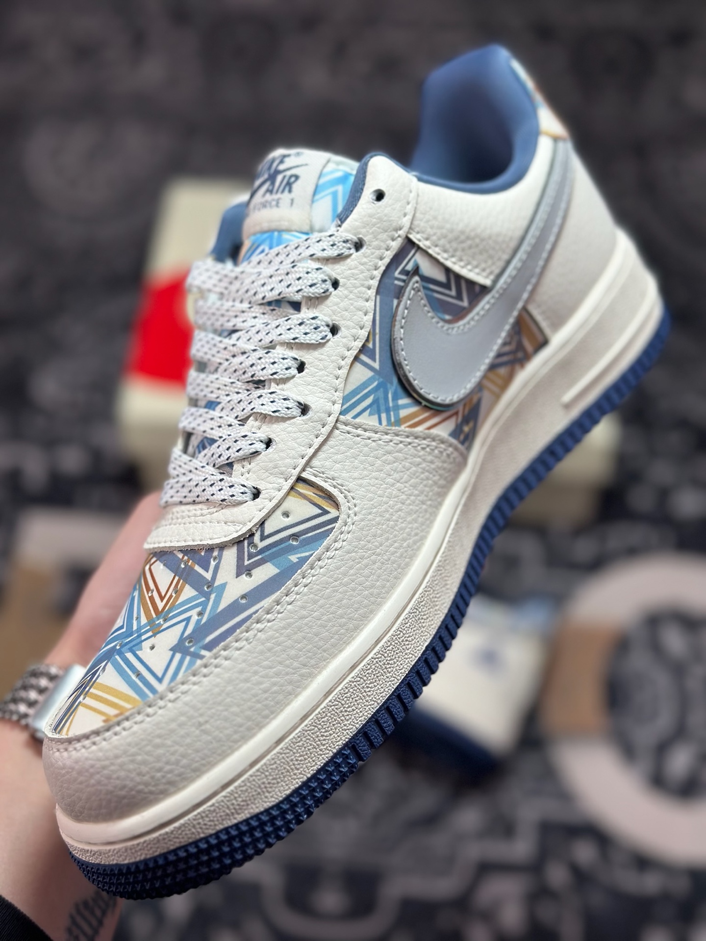 原装级别 Palace x Air Force 1 Low 涂鸦米蓝灰 XL1979-122-莆田鞋,莆田鞋货源,高仿鞋,高仿鞋货源,安福档口,莆田高仿鞋,莆田鞋批发,高仿鞋批发,莆田高仿运动鞋,高仿运动鞋,莆田运动鞋 原装级别 Palace x Air Force 1 Low 涂鸦米蓝灰 XL1979-122