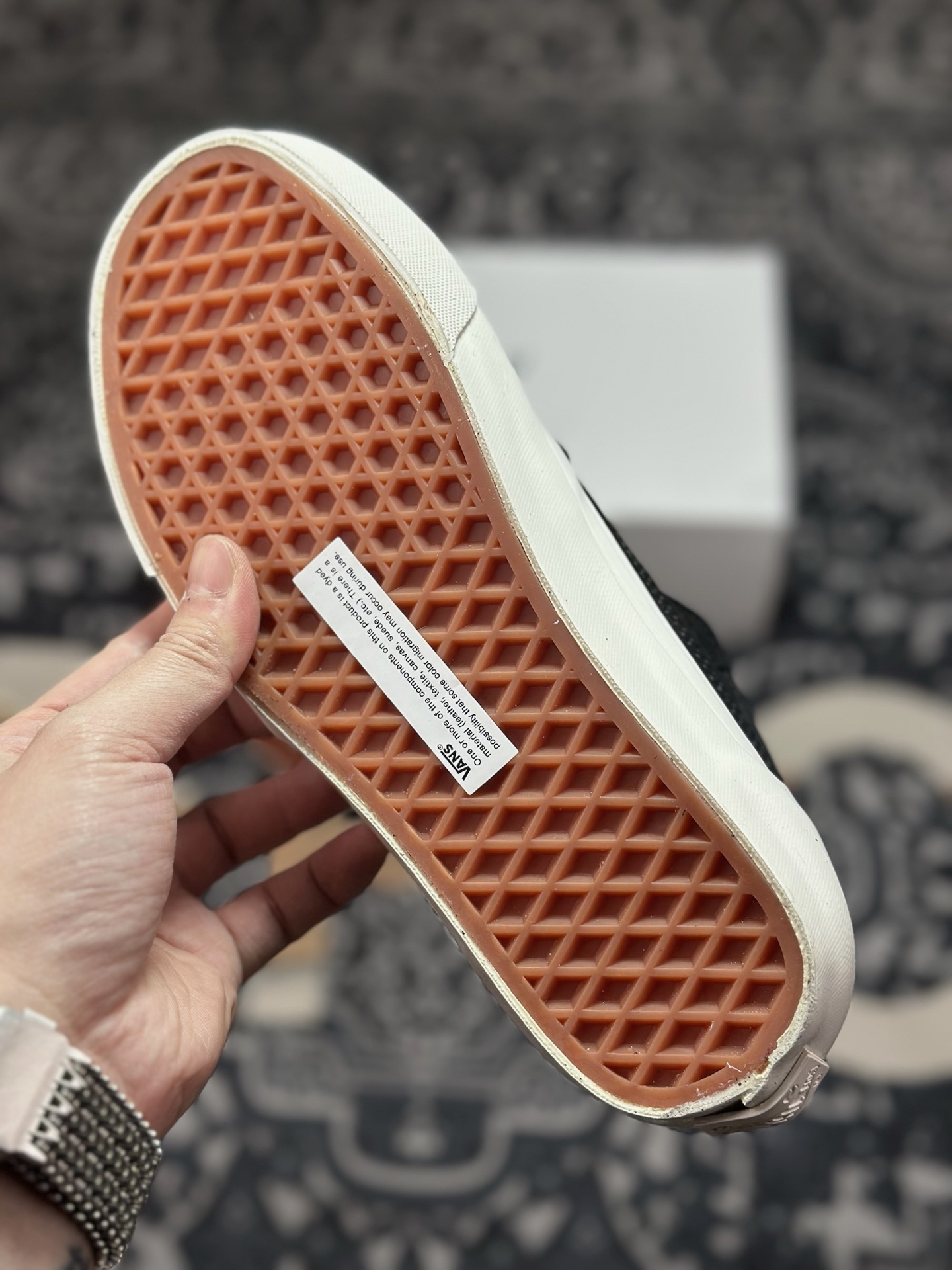 真标 JJJJound x OTW by Vans Half Cab 最新联名 美式复古休闲滑板鞋 VN000S86BLA