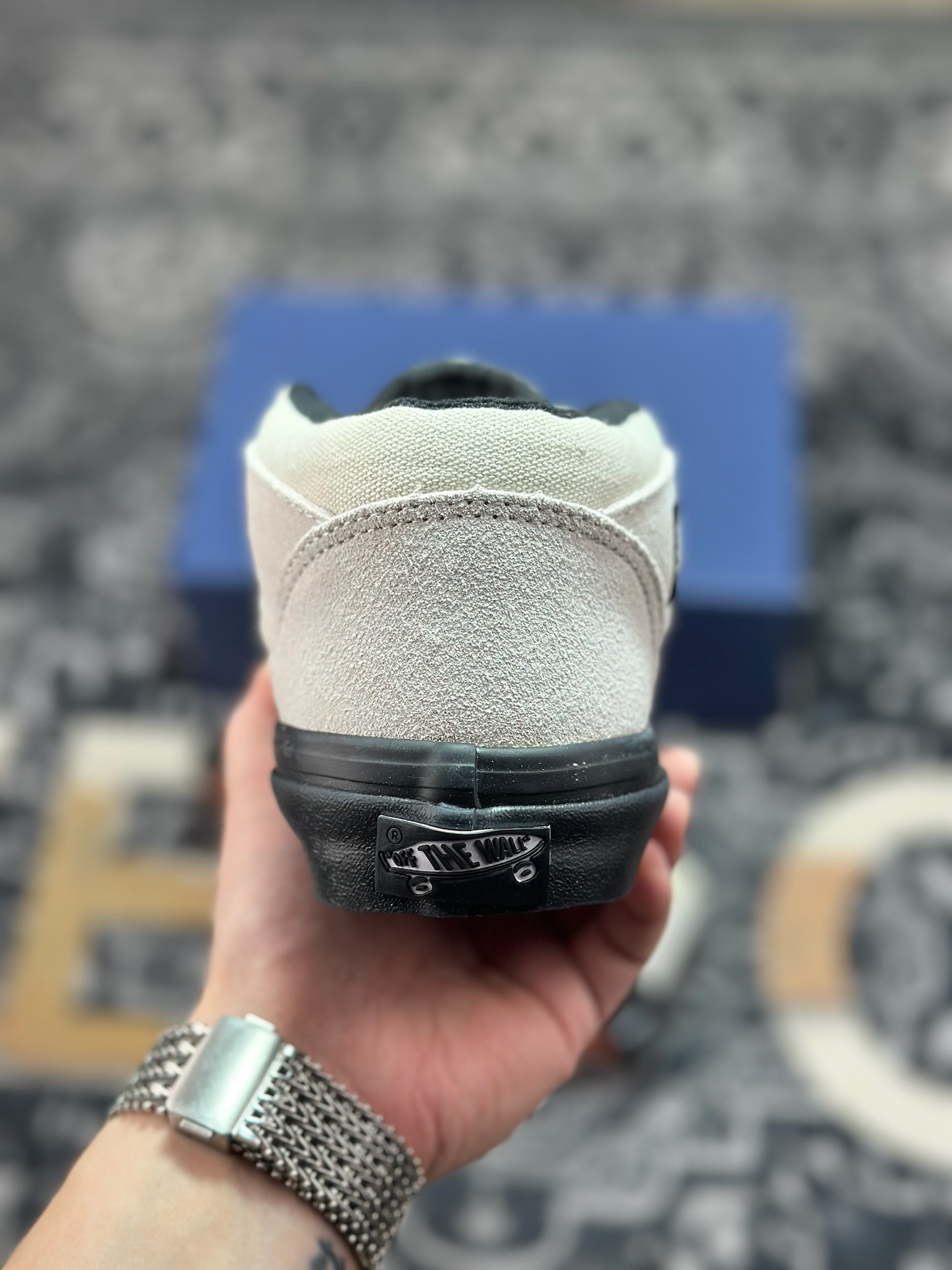 真标 Vans Premium Half Cab 白黑 美式复古休闲中帮滑板鞋 VN000CXJYB2