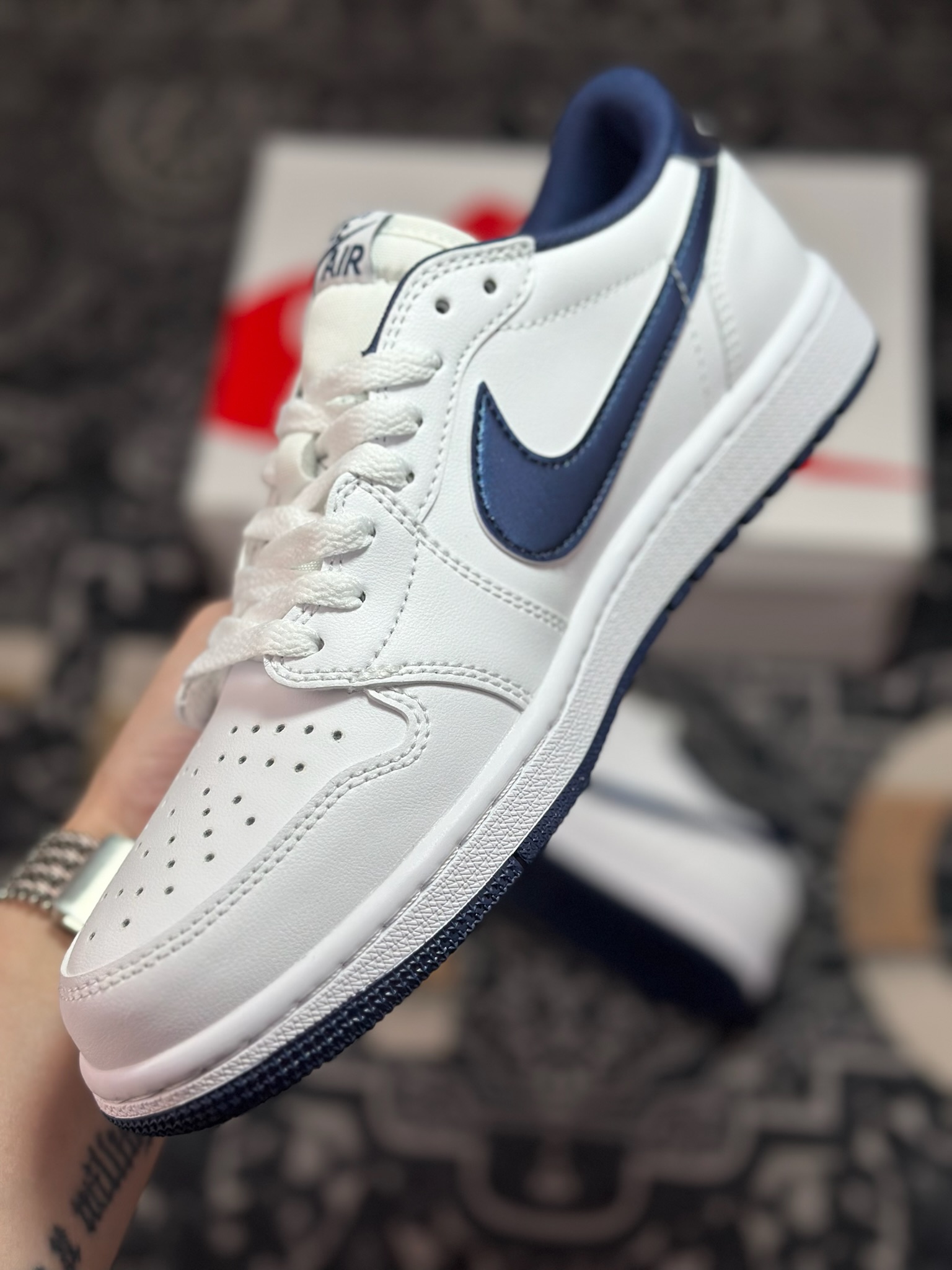 原装级别Air Jordan 1 Retro Low OG 白藏青 FB9933-141-莆田鞋,莆田鞋货源,高仿鞋,高仿鞋货源,安福档口,莆田高仿鞋,莆田鞋批发,高仿鞋批发,莆田高仿运动鞋,高仿运动鞋,莆田运动鞋 原装级别Air Jordan 1 Retro Low OG 白藏青 FB9933-141