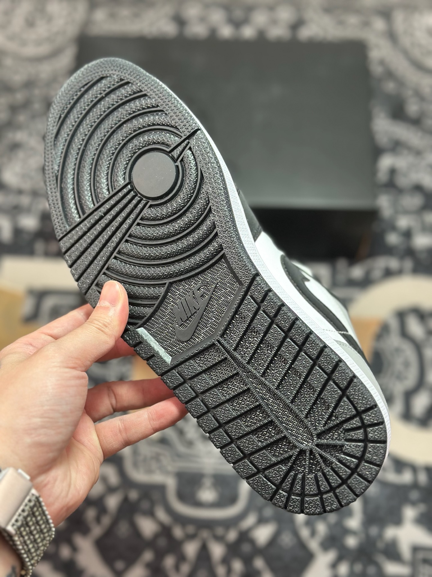 原装级别Air Jordan 1 Retro Low OG 白黑灰 HF3148-106