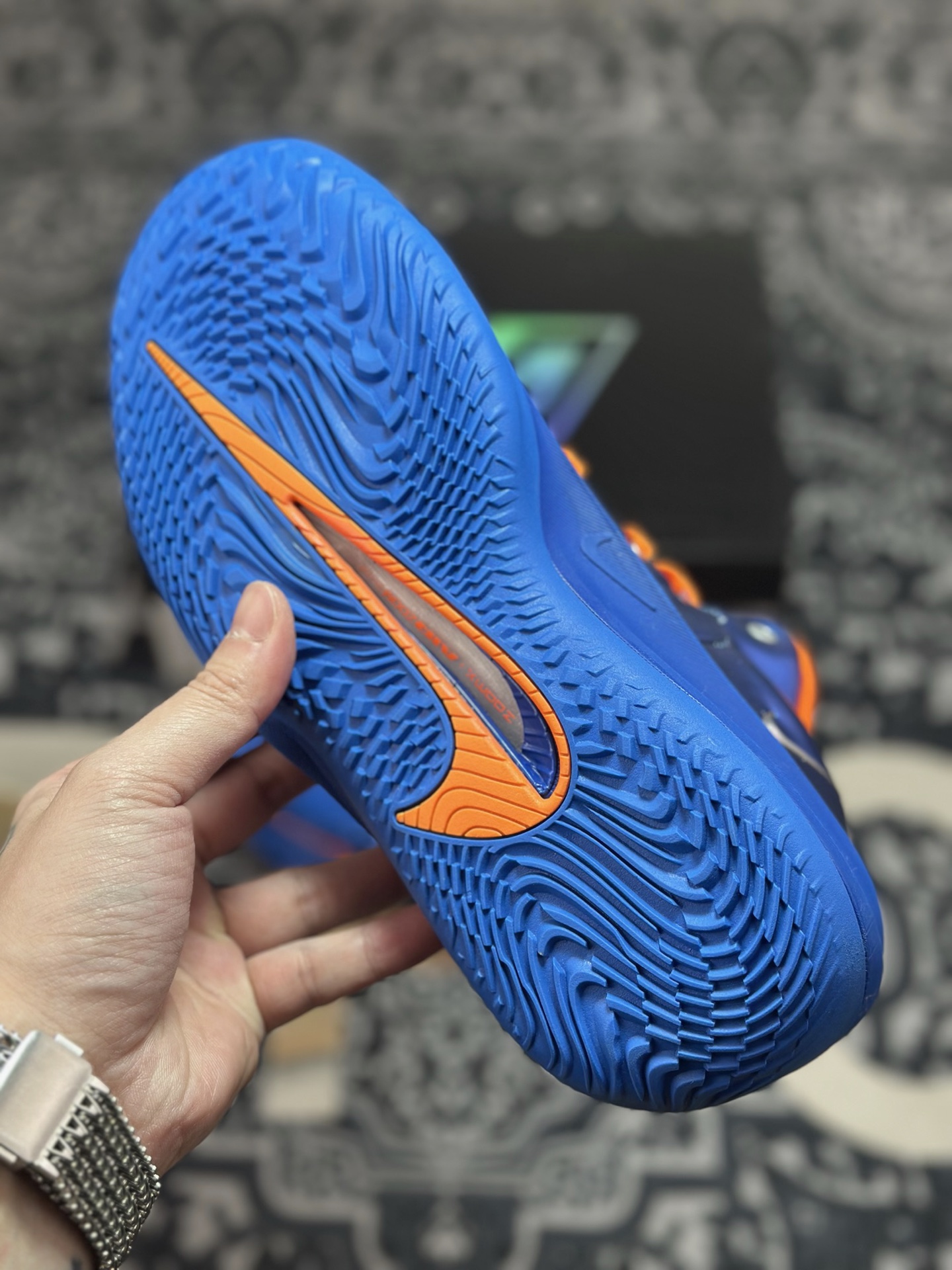 B2260 原装级别 专攻篮球实战系列版本 GT4代支线白宝蓝桔配色 IQ2606-200