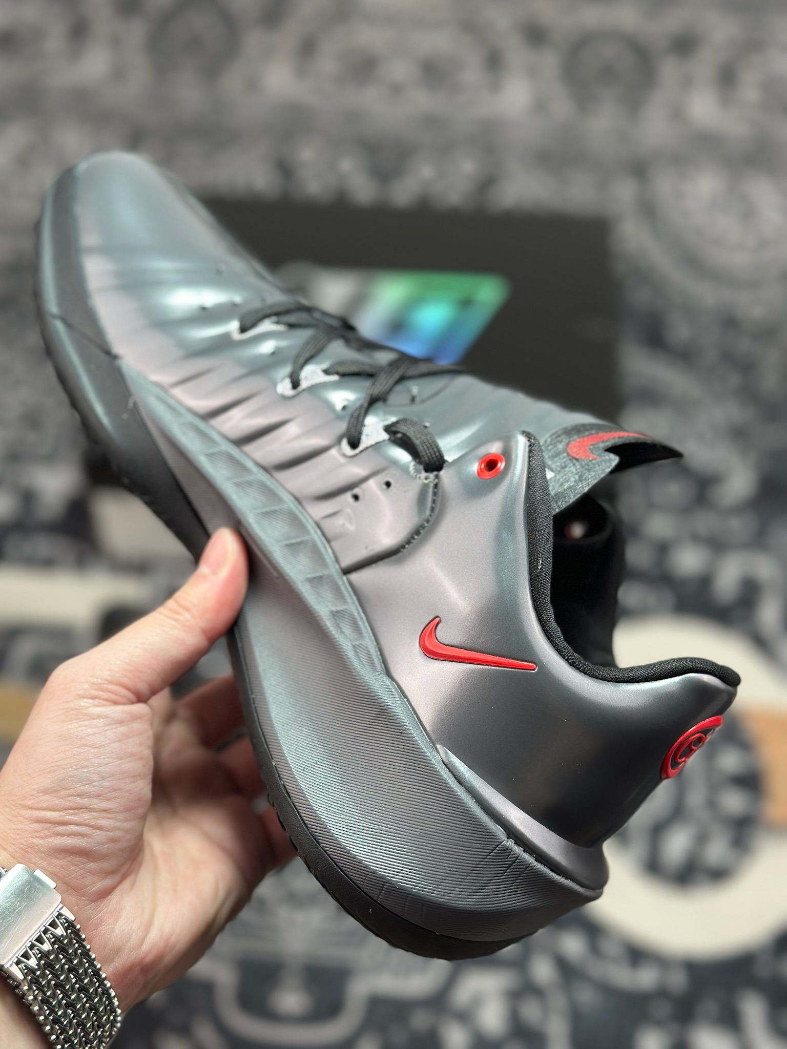 B2260 原装级别 专攻篮球实战系列版本 GT4代支线白碳灰配色 IQ2606-700-Chinese UA Cheap High Quatity Brand Clothes Bags handbags Sneakers wholesale wholesaler seller from China Factory suppliers Fashion Clothing Shoes best Quality Beautiful Price B2260 原装级别 专攻篮球实战系列版本 GT4代支线白碳灰配色 IQ2606-700