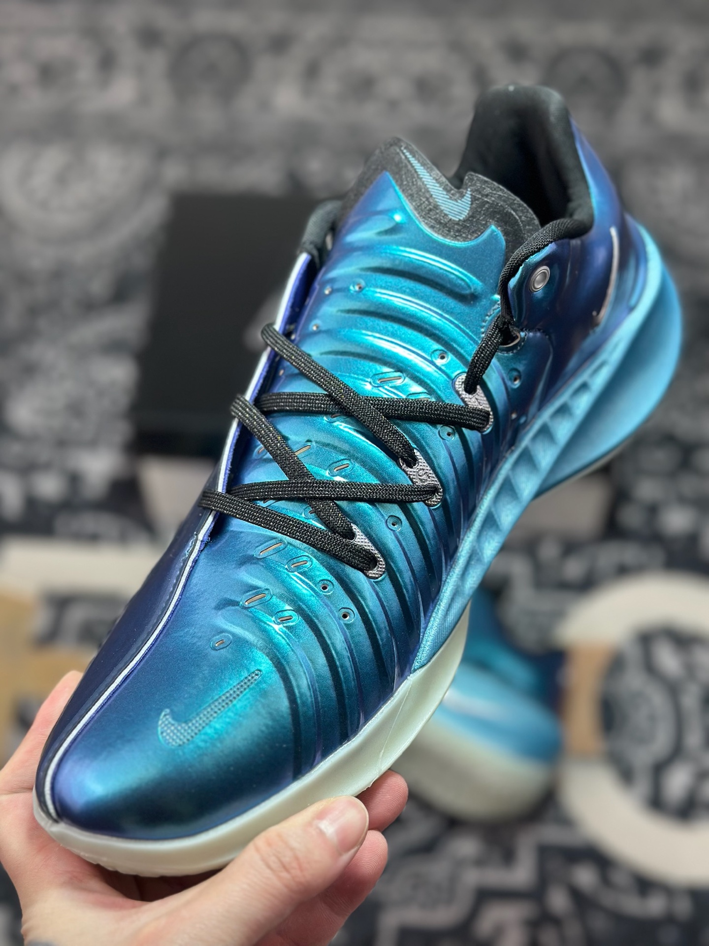 B2260 原装级别 专攻篮球实战系列版本 GT4代支线白绿黑配色 IQ2606-500