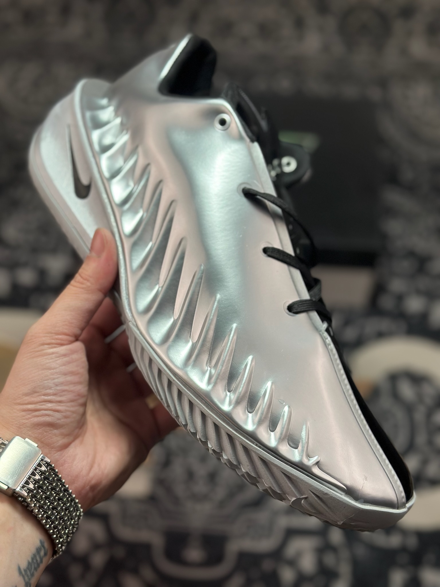 B2260 原装级别 专攻篮球实战系列版本 GT4代支线白全黑配色 IQ2606-400