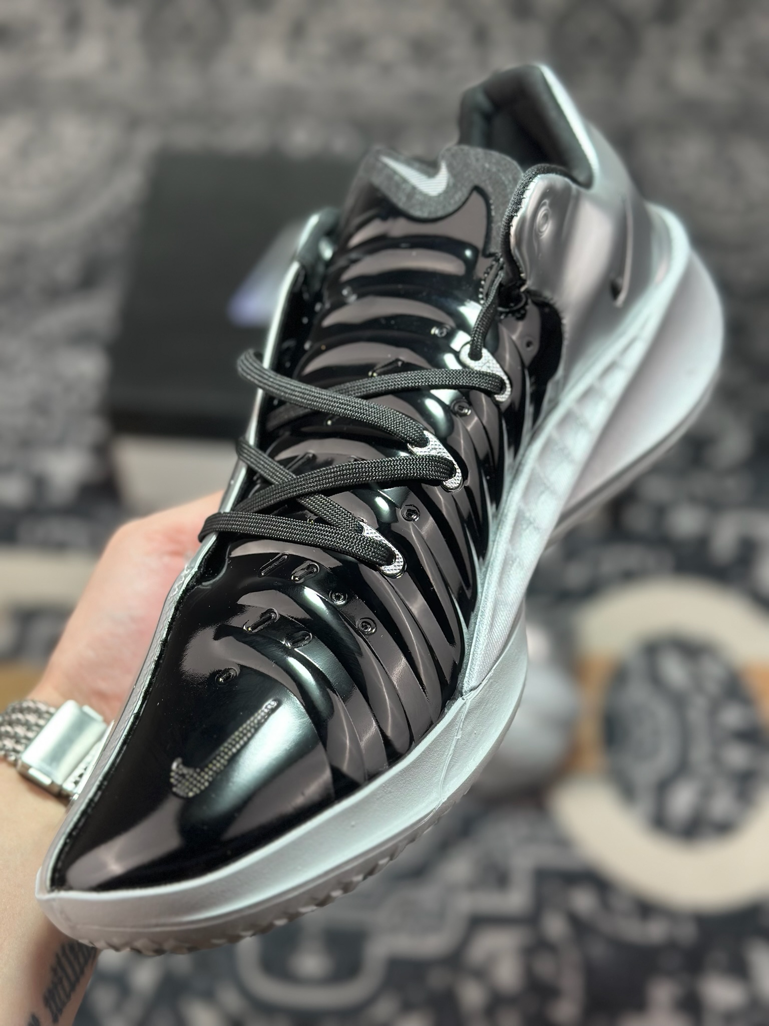 B2260 原装级别 专攻篮球实战系列版本 GT4代支线白全黑配色 IQ2606-400