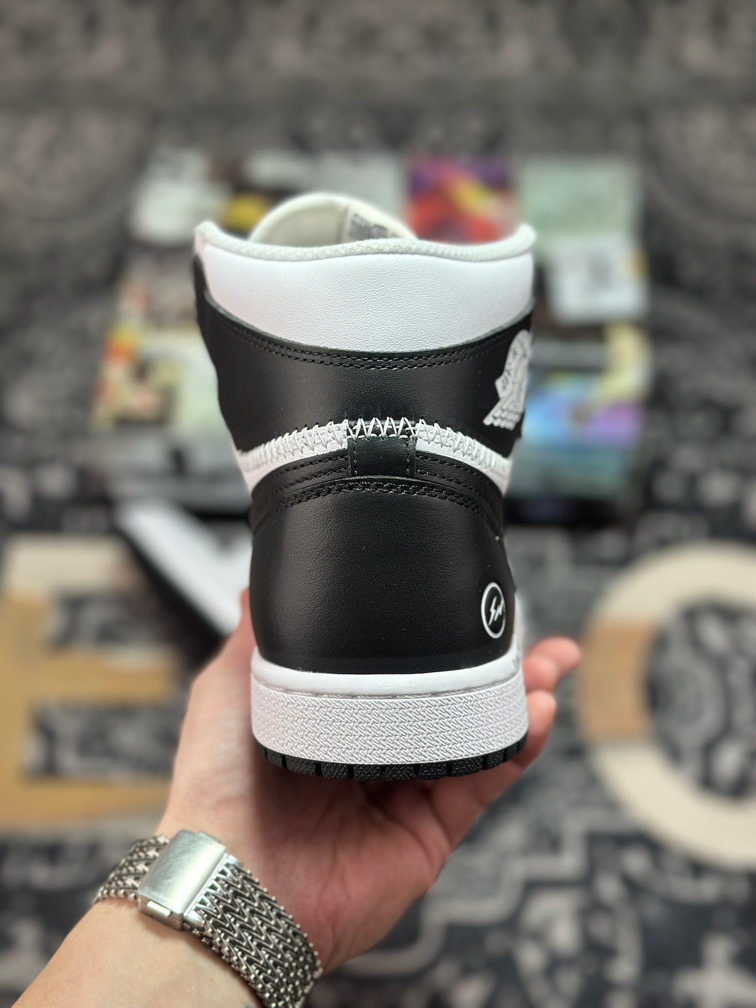 原装级别 Fragment Design x Union x Air Jordan 1 Hi 乔1藤原浩大闪电 高帮篮球鞋 II7282-100-莆田鞋,莆田鞋货源,高仿鞋,高仿鞋货源,安福档口,莆田高仿鞋,莆田鞋批发,高仿鞋批发,莆田高仿运动鞋,高仿运动鞋,莆田运动鞋 原装级别 Fragment Design x Union x Air Jordan 1 Hi 乔1藤原浩大闪电 高帮篮球鞋 II7282-100