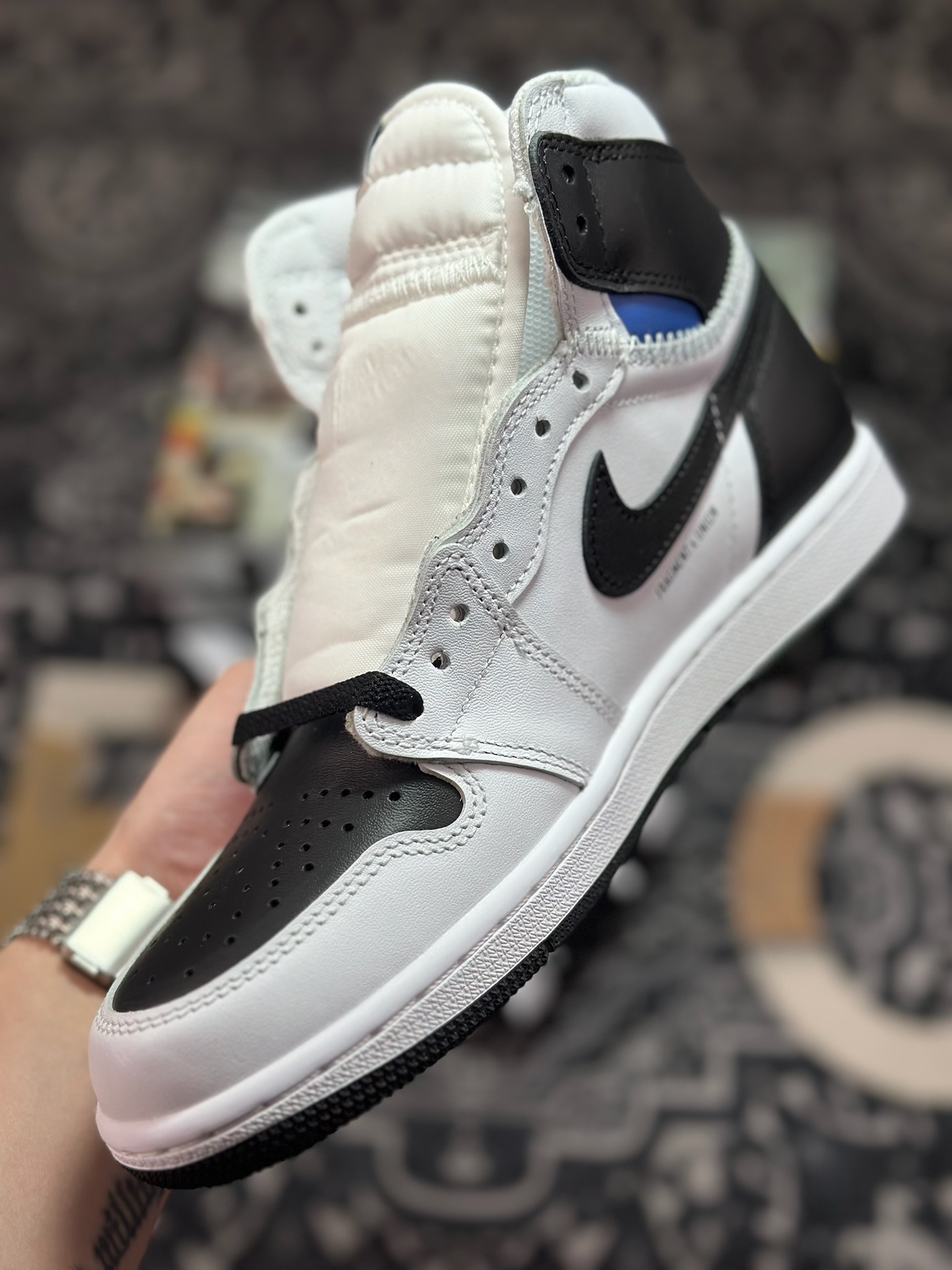 原装级别 Fragment Design x Union x Air Jordan 1 Hi 乔1藤原浩大闪电 高帮篮球鞋 II7282-100-莆田鞋,莆田鞋货源,高仿鞋,高仿鞋货源,安福档口,莆田高仿鞋,莆田鞋批发,高仿鞋批发,莆田高仿运动鞋,高仿运动鞋,莆田运动鞋 原装级别 Fragment Design x Union x Air Jordan 1 Hi 乔1藤原浩大闪电 高帮篮球鞋 II7282-100