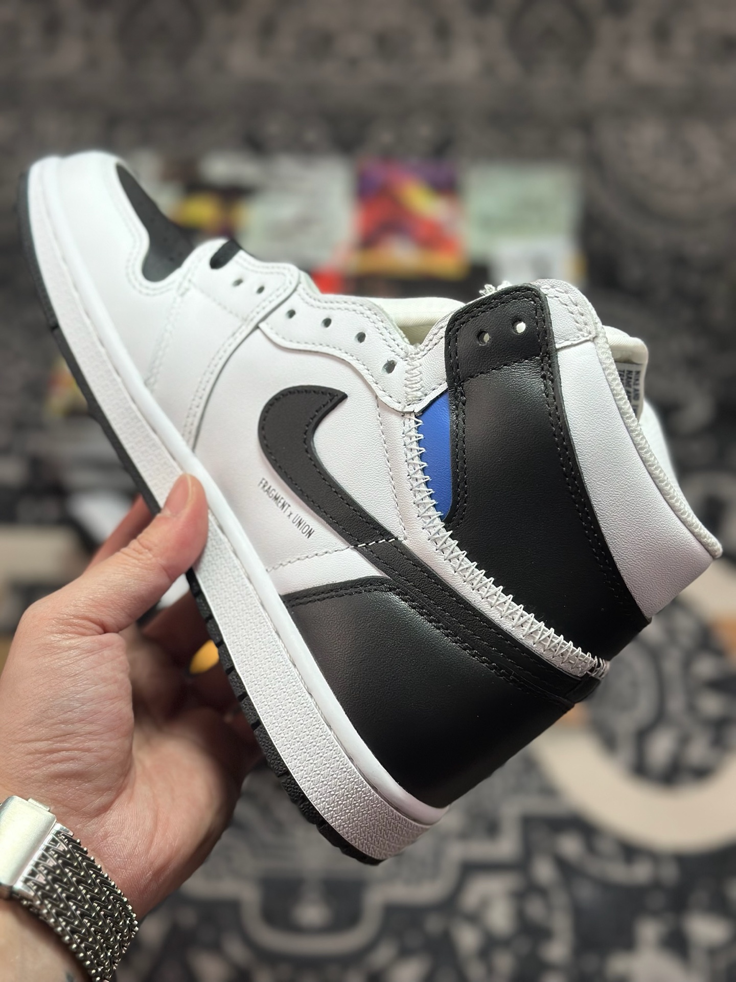 原装级别 Fragment Design x Union x Air Jordan 1 Hi 乔1藤原浩大闪电 高帮篮球鞋 II7282-100-莆田鞋,莆田鞋货源,高仿鞋,高仿鞋货源,安福档口,莆田高仿鞋,莆田鞋批发,高仿鞋批发,莆田高仿运动鞋,高仿运动鞋,莆田运动鞋 原装级别 Fragment Design x Union x Air Jordan 1 Hi 乔1藤原浩大闪电 高帮篮球鞋 II7282-100