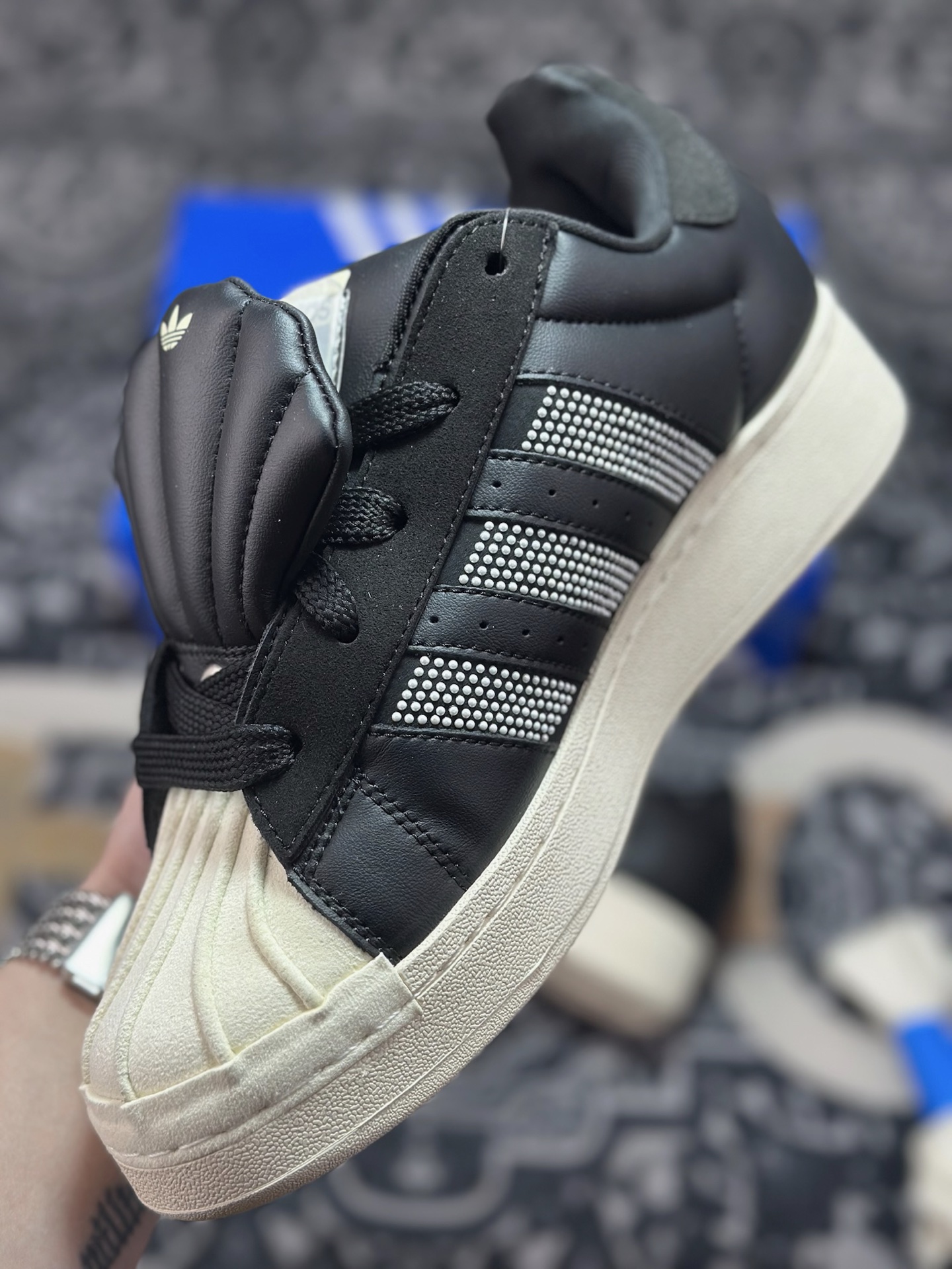 原装级别 Adidas Originals SUPERSTAR PUFFY SHELL全新配色 双鞋舌 贝壳头休闲板鞋 KJ6976