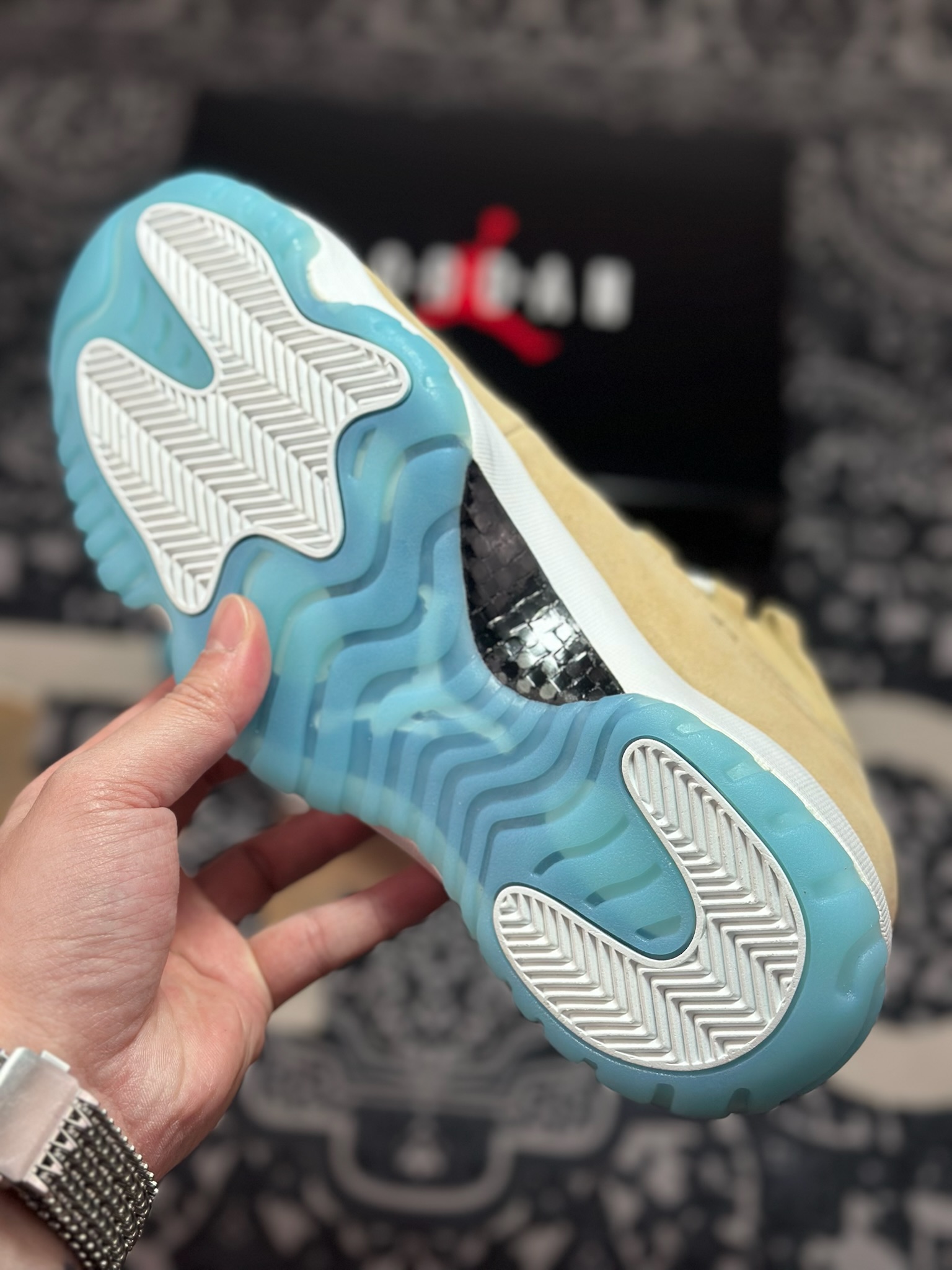 优选 原装级别 Air Jordan 11 Retro AJ11乔11 男子文化篮球鞋 IO8960-707-莆田鞋,莆田鞋货源,高仿鞋,高仿鞋货源,安福档口,莆田高仿鞋,莆田鞋批发,高仿鞋批发,莆田高仿运动鞋,高仿运动鞋,莆田运动鞋 优选 原装级别 Air Jordan 11 Retro AJ11乔11 男子文化篮球鞋 IO8960-707