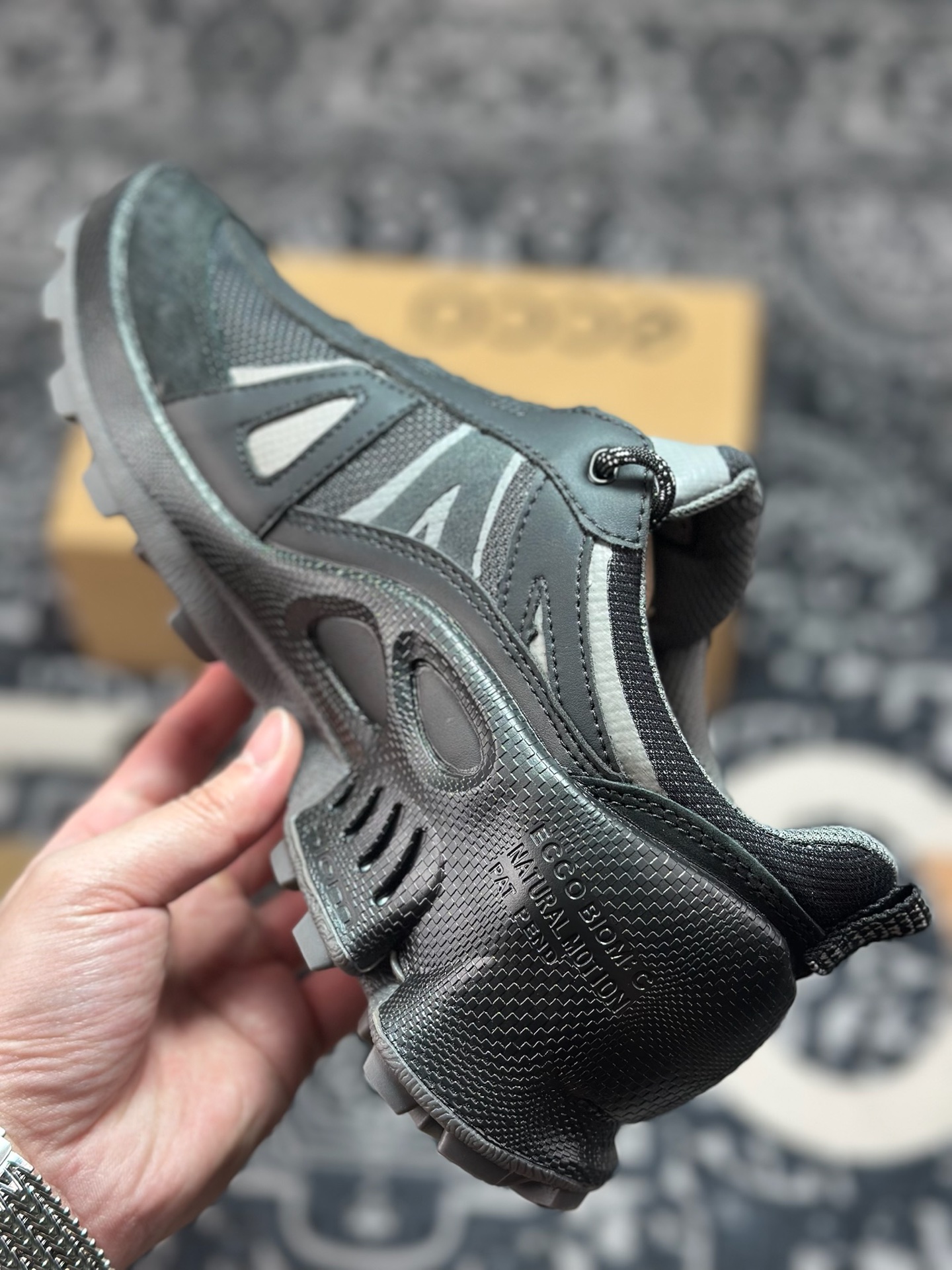 B6300 原装级别 ECCO爱步男鞋2025新款运动鞋防水透气户外健步鞋BIOMC踪迹系列-Chinese UA Cheap High Quatity Brand Clothes Bags handbags Sneakers wholesale wholesaler seller from China Factory suppliers Fashion Clothing Shoes best Quality Beautiful Price B6300 原装级别 ECCO爱步男鞋2025新款运动鞋防水透气户外健步鞋BIOMC踪迹系列