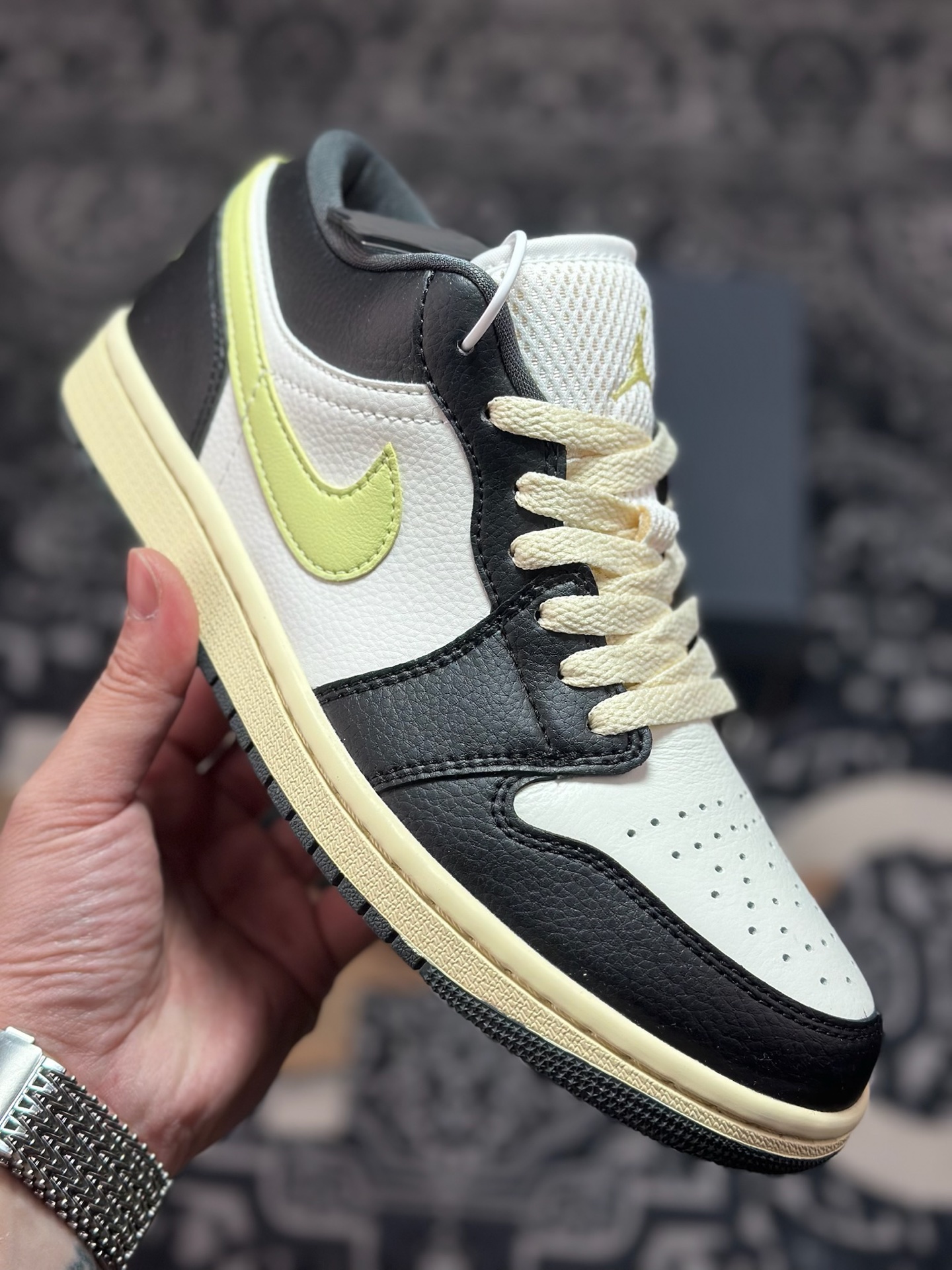 原装级别Air Jordan 1 Retro Low OG 白黑灰 HQ3009-003-莆田鞋,莆田鞋货源,高仿鞋,高仿鞋货源,安福档口,莆田高仿鞋,莆田鞋批发,高仿鞋批发,莆田高仿运动鞋,高仿运动鞋,莆田运动鞋 原装级别Air Jordan 1 Retro Low OG 白黑灰 HQ3009-003