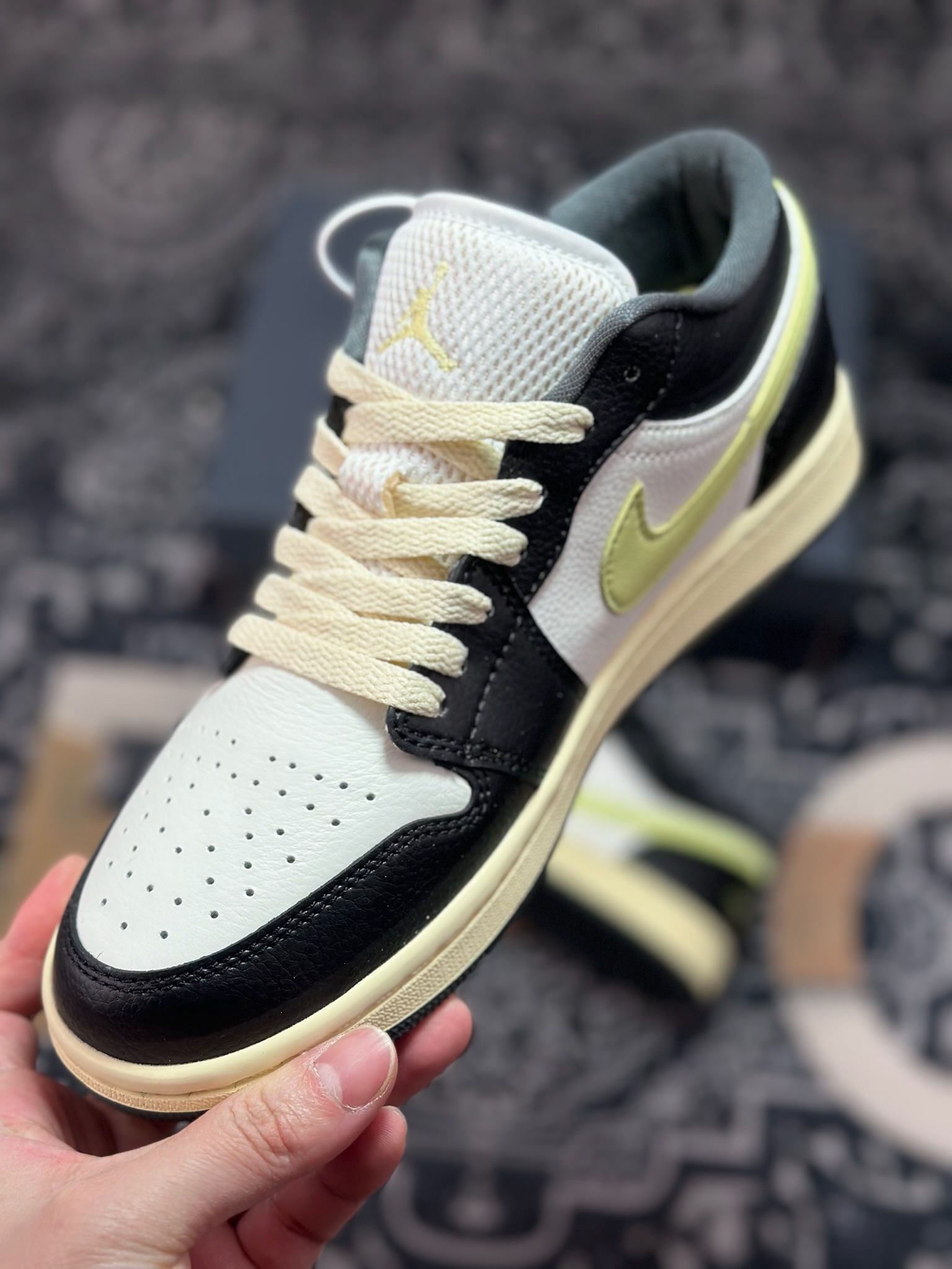 原装级别Air Jordan 1 Retro Low OG 白黑灰 HQ3009-003-莆田鞋,莆田鞋货源,高仿鞋,高仿鞋货源,安福档口,莆田高仿鞋,莆田鞋批发,高仿鞋批发,莆田高仿运动鞋,高仿运动鞋,莆田运动鞋 原装级别Air Jordan 1 Retro Low OG 白黑灰 HQ3009-003